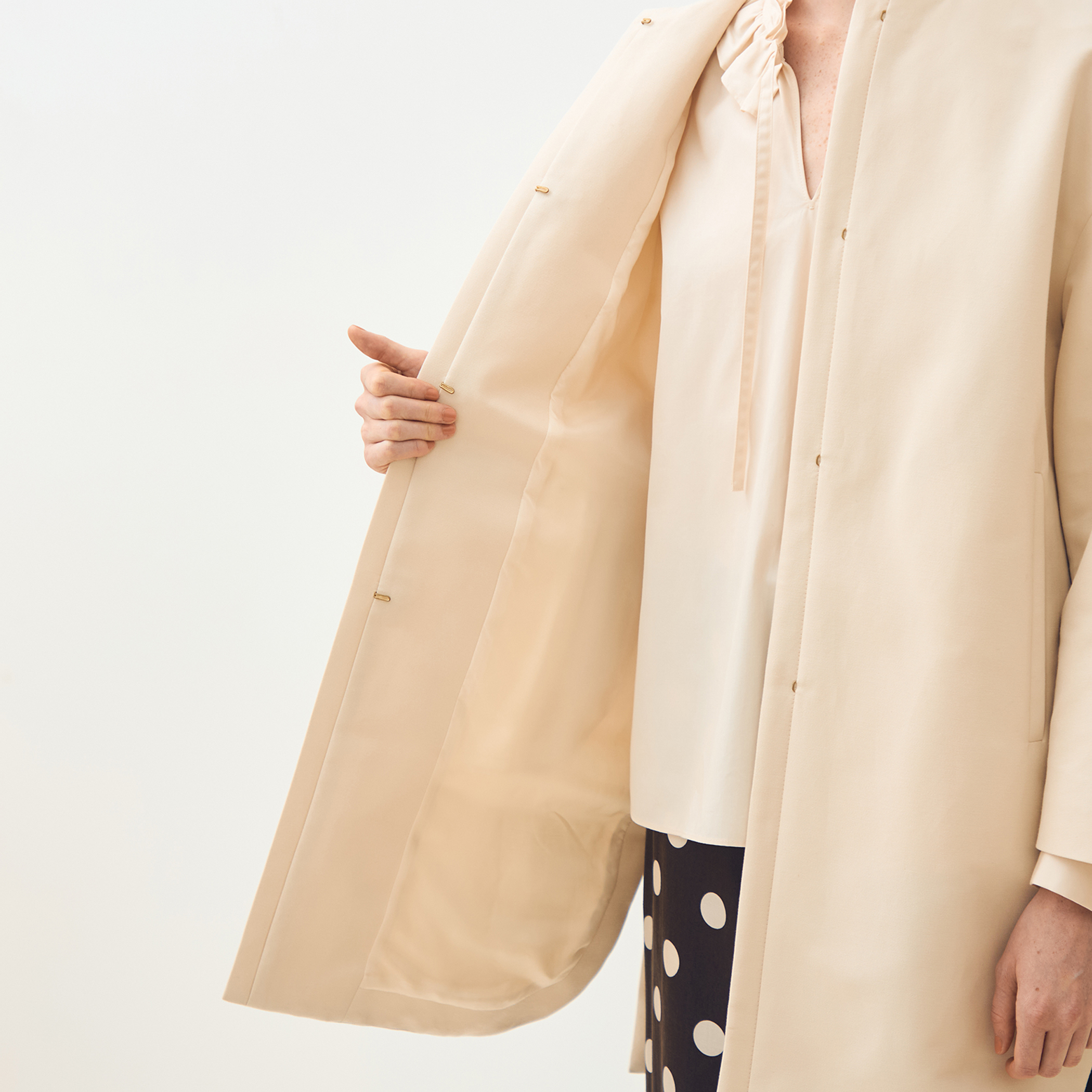 コットンシルクグログラン ノーカラーコート｜トゥモローランド 公式通販