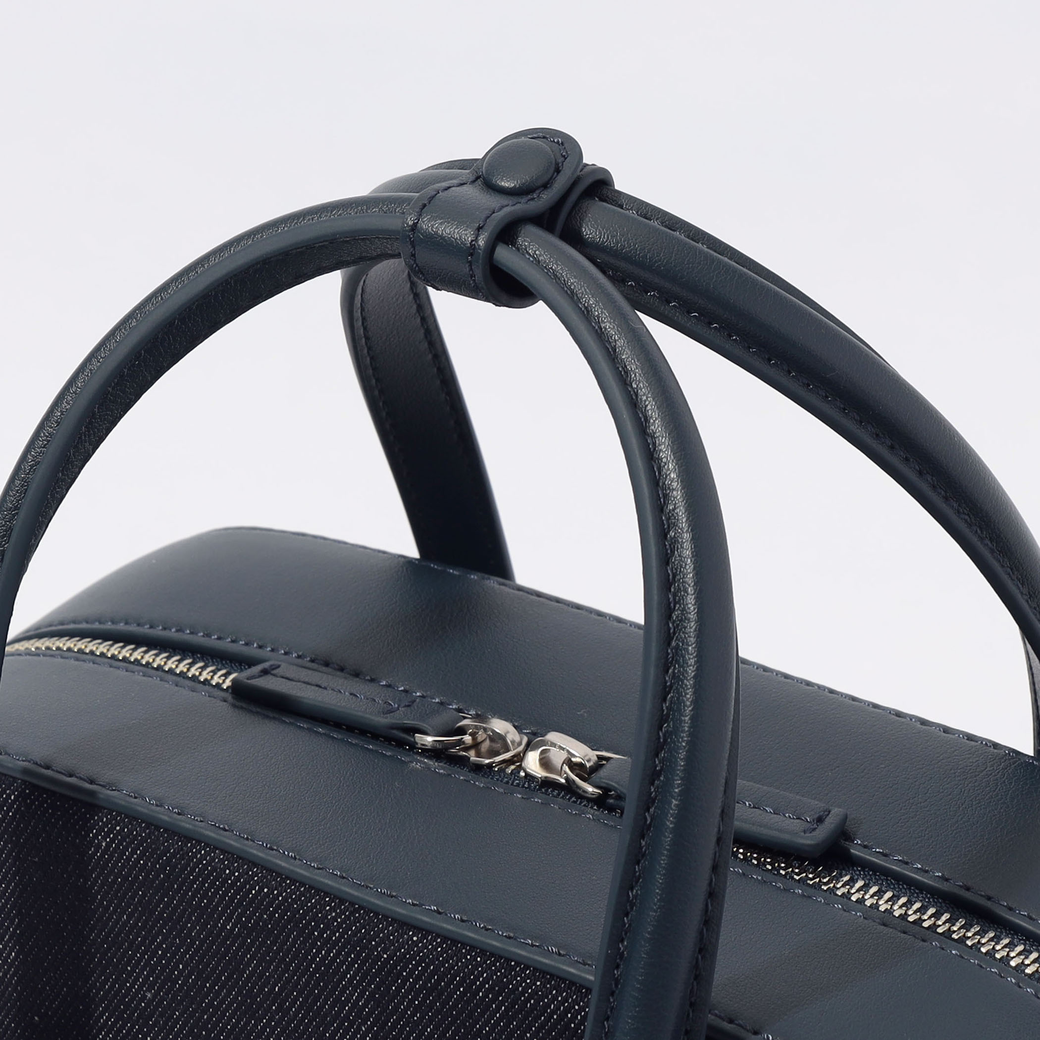 □【別注】VASIC APERO MINI ハンドバッグ|トゥモローランド □【別注】VASIC APERO MINI ハンドバッグ|トゥモローランド