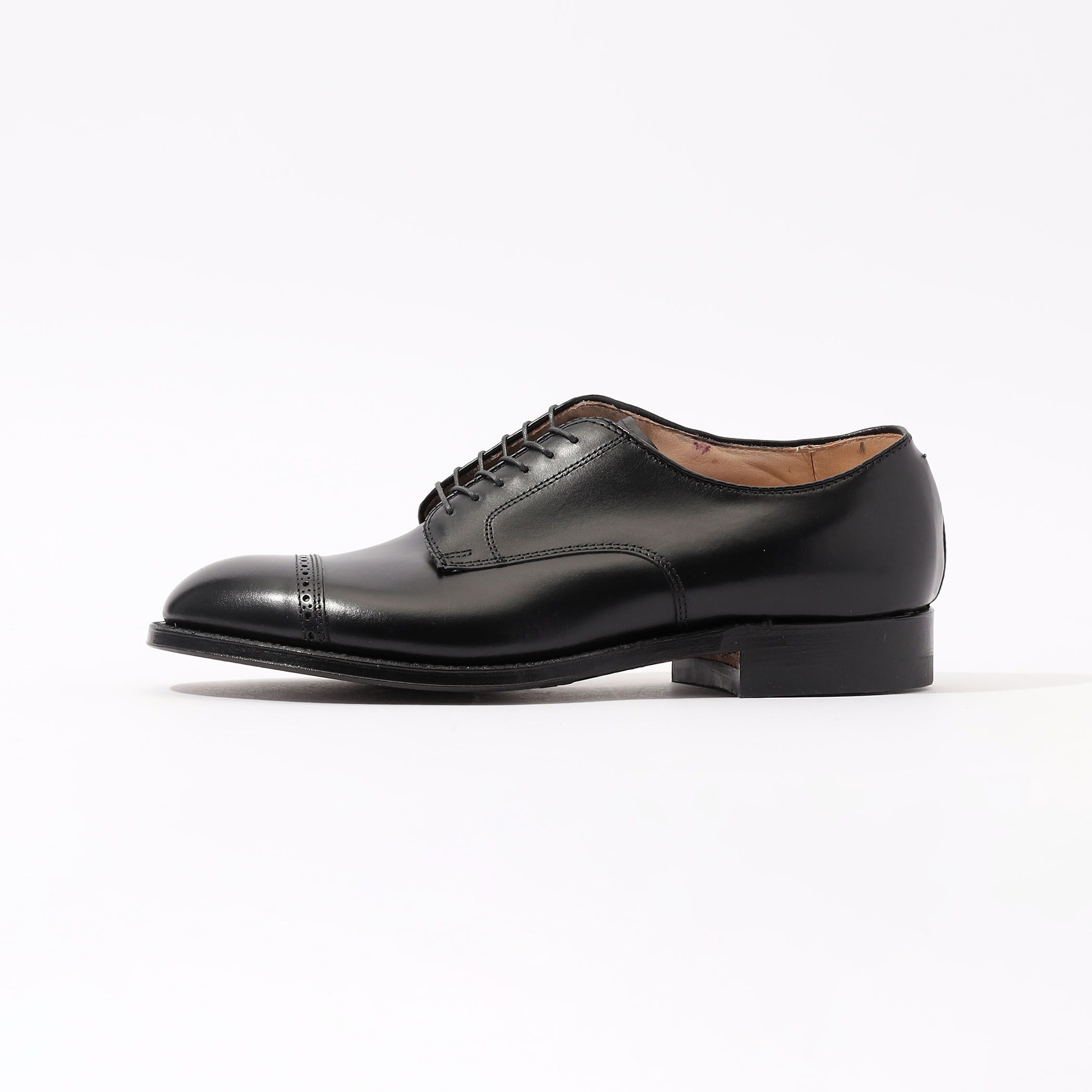 Alden 6ｰEYE CAP TOE OX モディファイドラスト パンチドキャップ