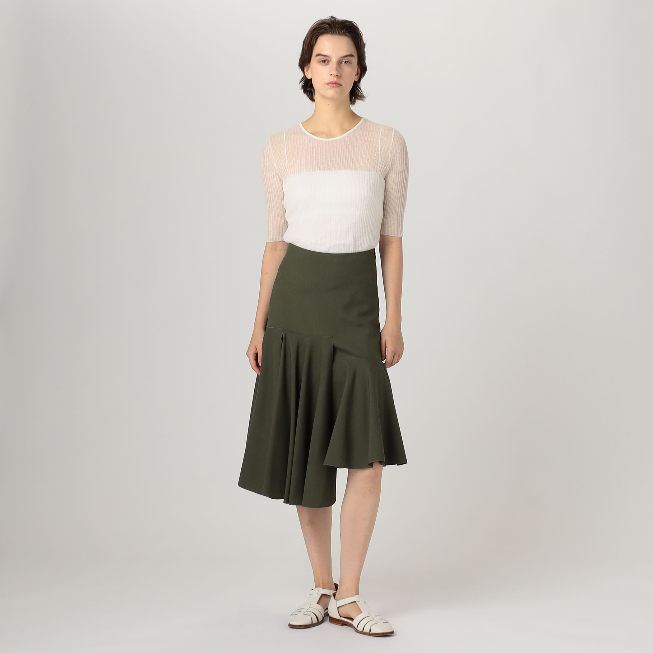 静けさの中に宿る存在感【MARNI】ウール ブレンド スカート MARNI TROPICAL WOOL スカート｜トゥモローランド 公式通販