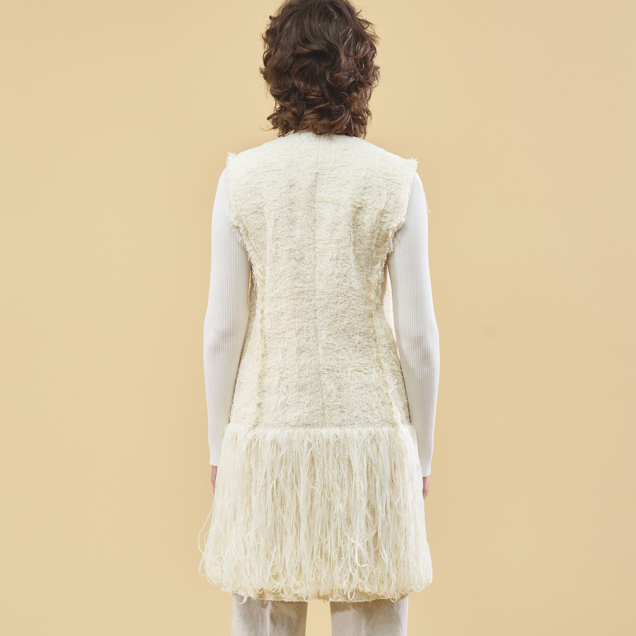 新品Charmante Femme ツイードロングジレ フリンジラフツイード ロングジレ｜トゥモローランド 公式通販