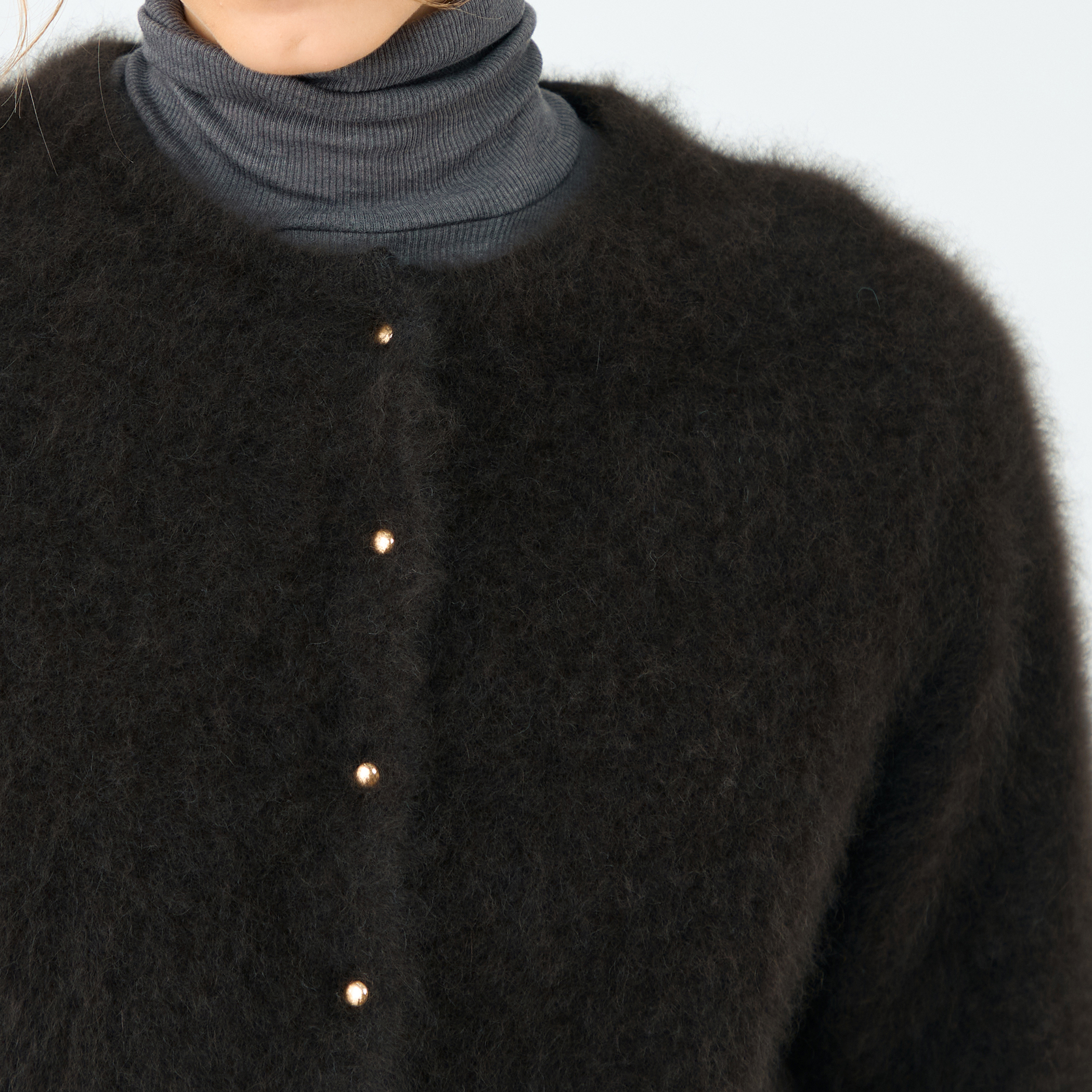 フラッフィーヤーン クルーネックカーディガン｜トゥモローランド 公式通販