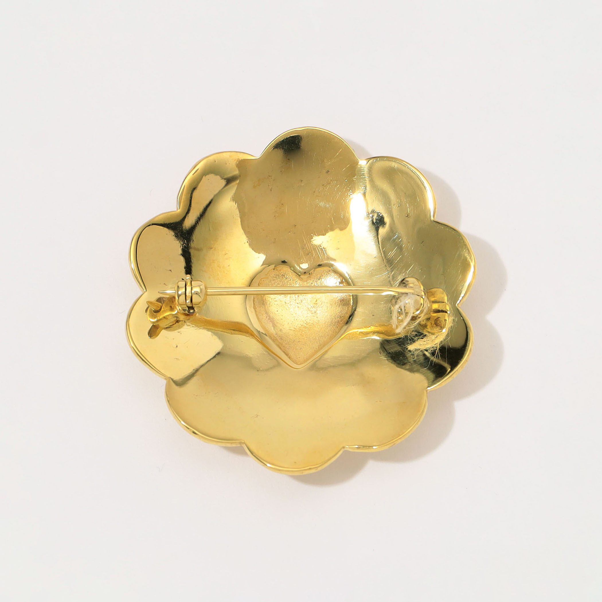 ADRAR Flower Heart ゴールド ブローチピン｜トゥモローランド 公式サイト