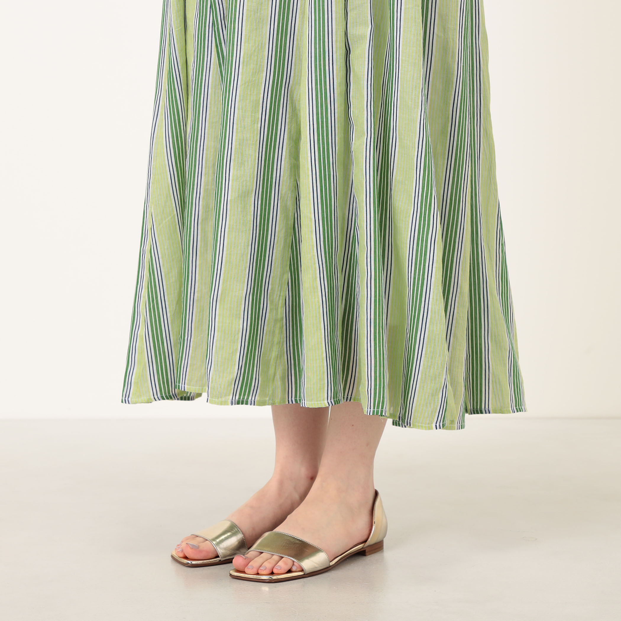 ne Quittez pas Cotton Voile Stripe ワンピース｜トゥモローランド