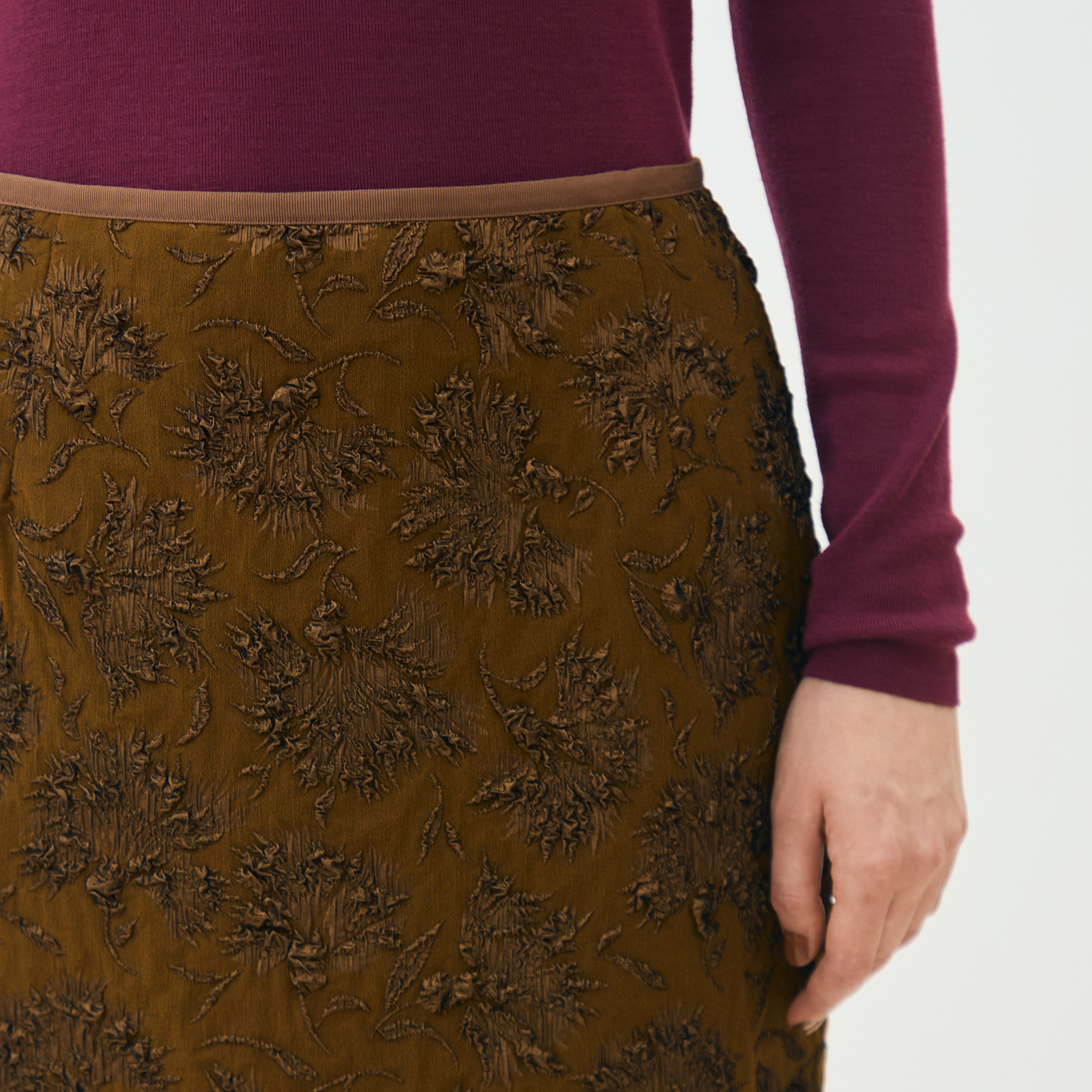 フローラビーストレッチ タイトストレートスカート｜トゥモローランド