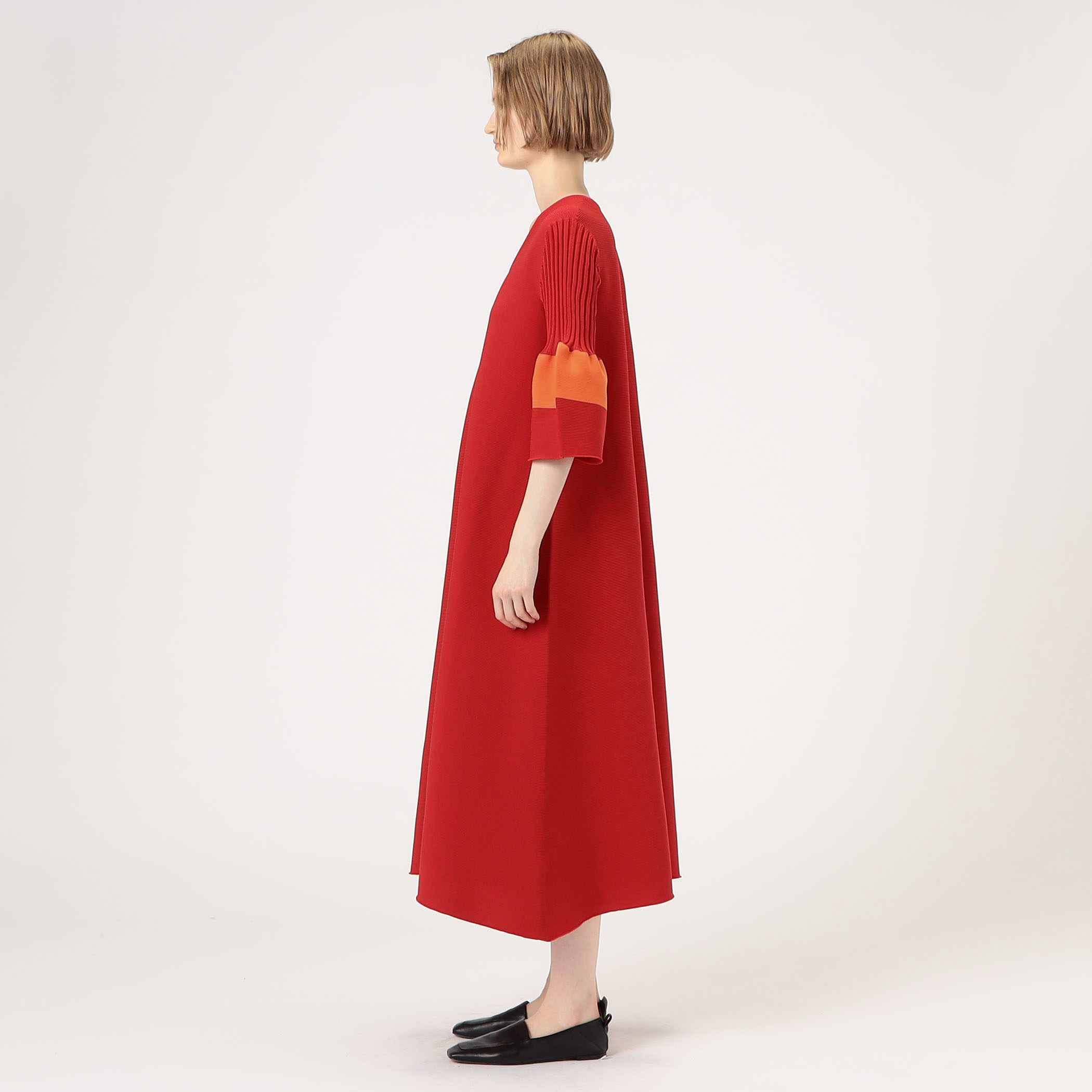 CFCL POTTERY SHORT BELL SLEEVE FLARE DRESS|トゥモローランド CFCL POTTERY SHORT BELL SLEEVE FLARE DRESS|トゥモローランド