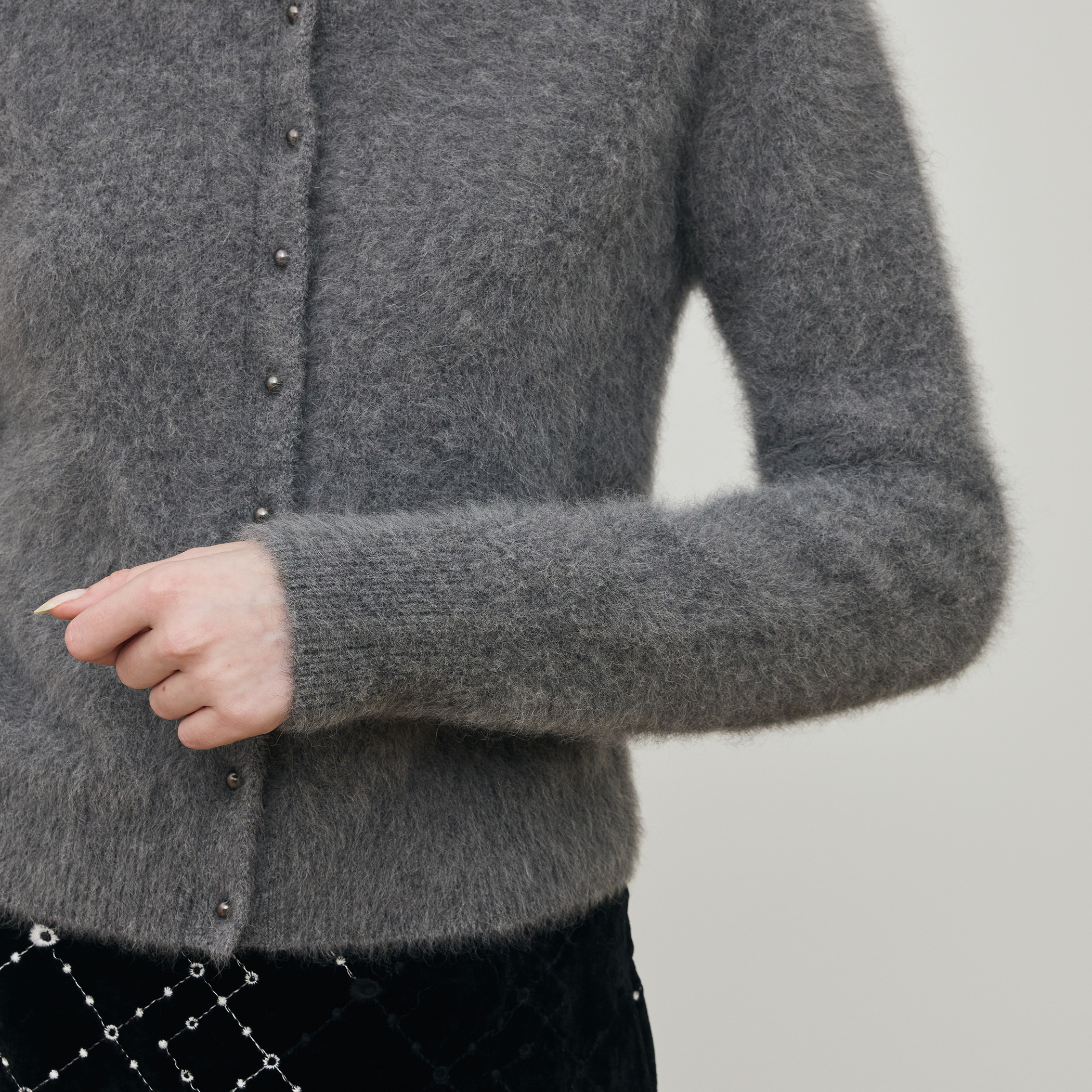 フォックスカシミヤ クルーネックカーディガン