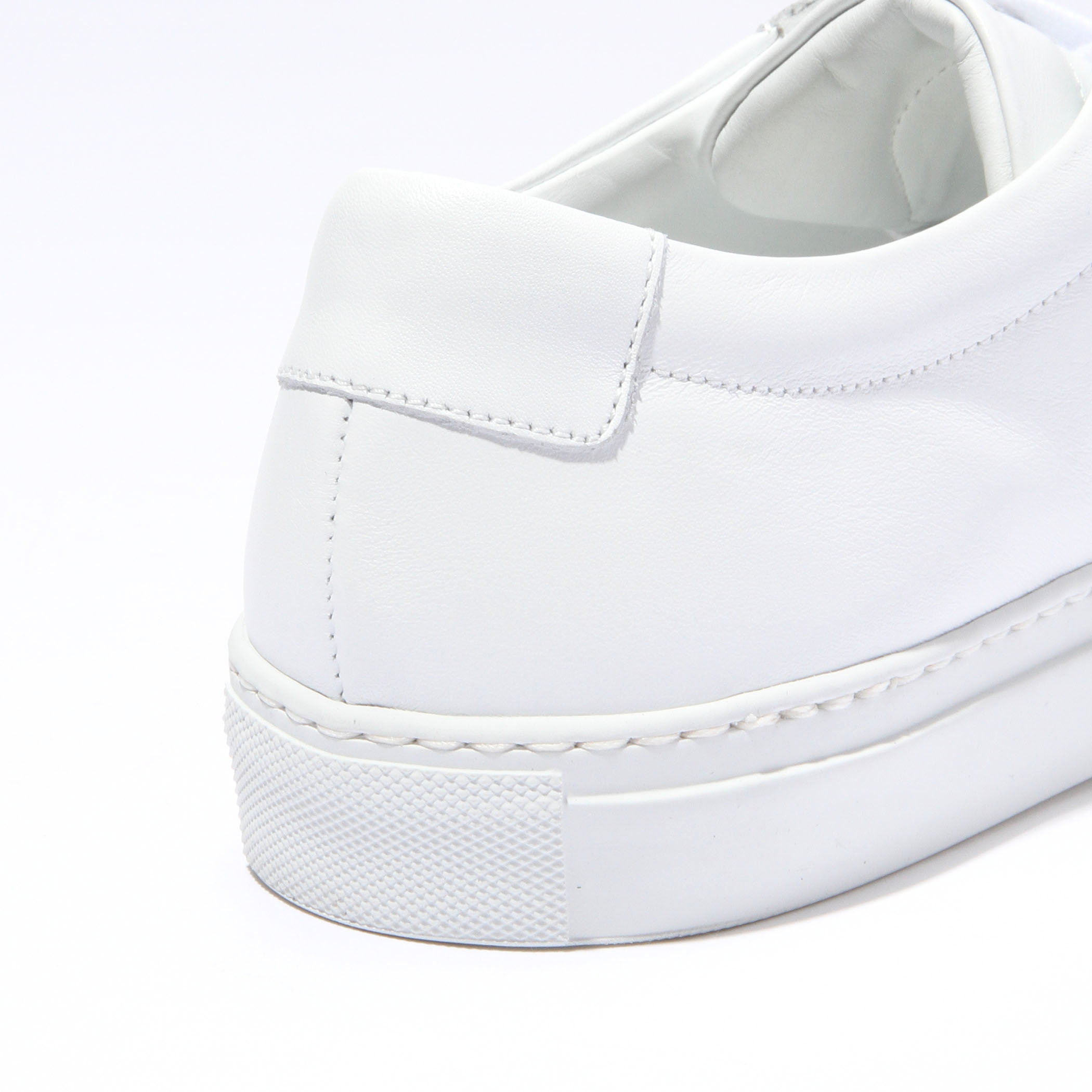 COMMON PROJECTS 42サイズ スニーカー ホワイト 27cm COMMON PROJECTS スニーカー Achilles Low メンズ : ZOZOTOWN