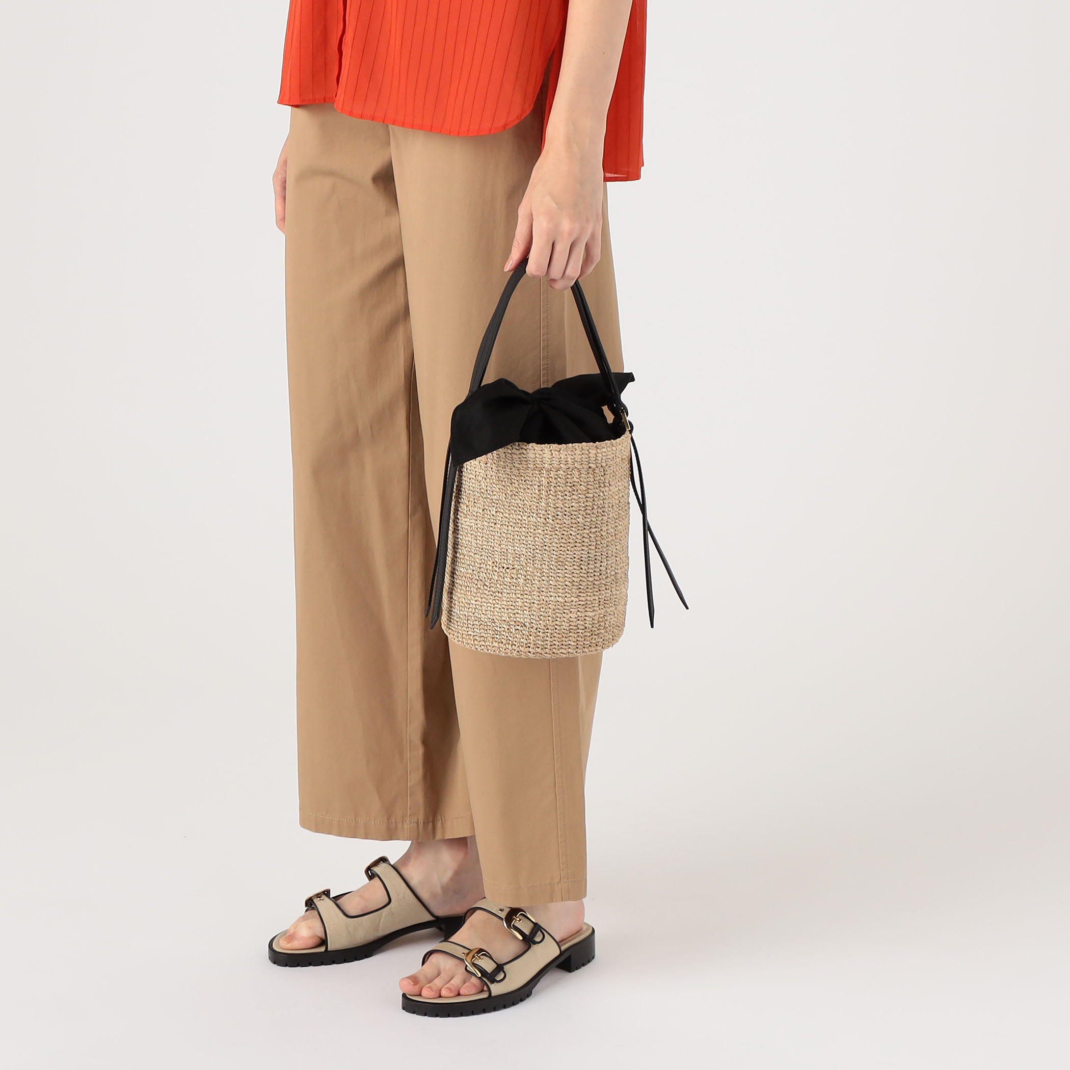 VIOLAd'ORO トゥモローランド 別注 2-wayハンドバッグ かごバッグ VIOLAd'ORO トゥモローランド 別注 2-wayハンドバッグ かご