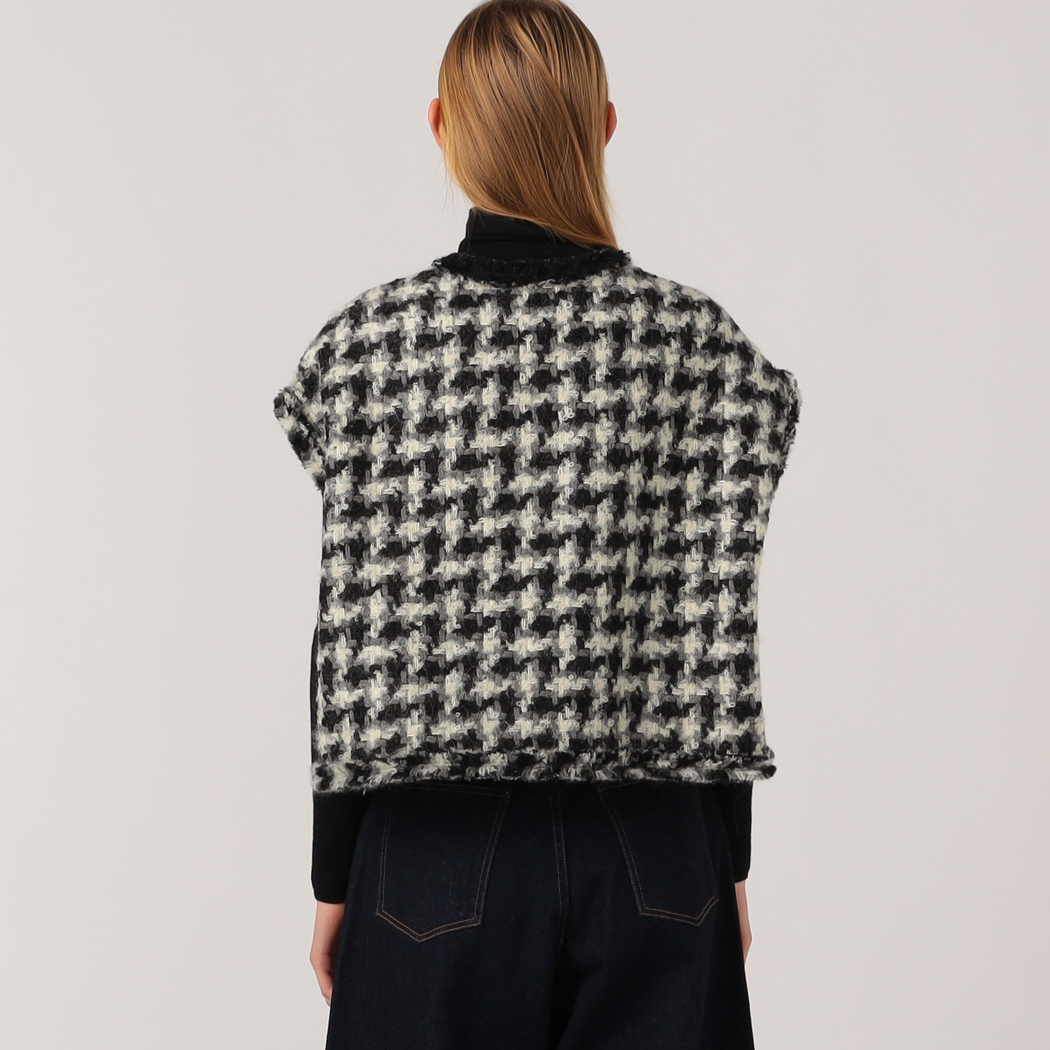 グリハウンドトゥース スクエアジレ｜トゥモローランド 公式通販