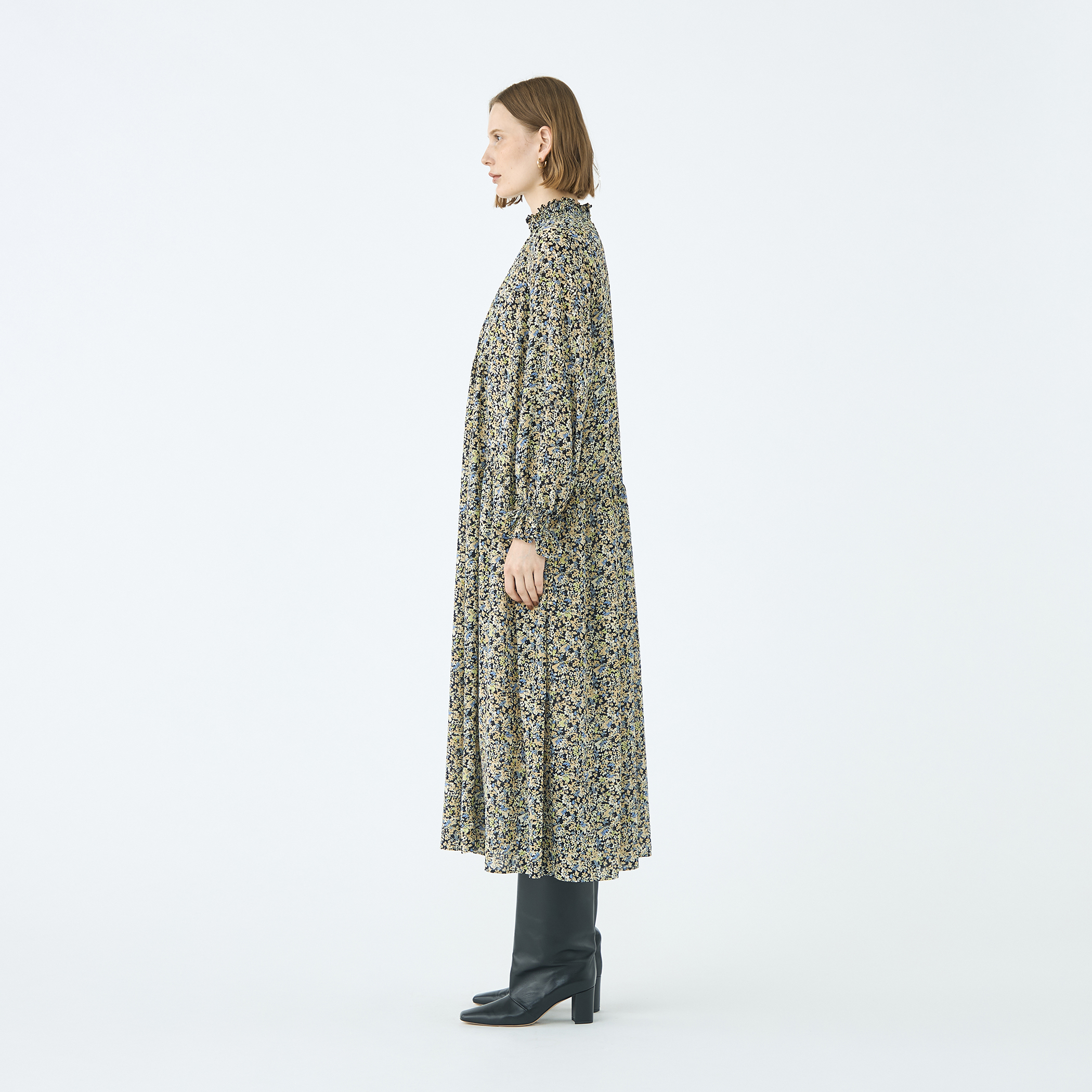 ブローフラワープリント シャーリングロングワンピース