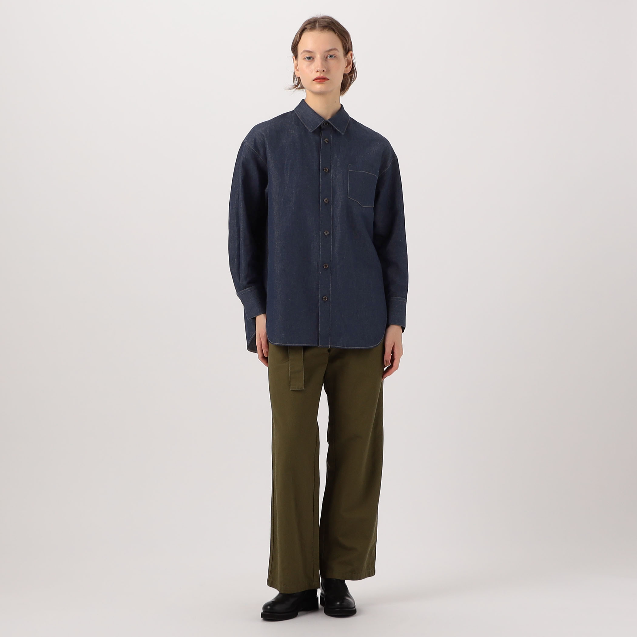 【新品】【2023AW】L'ESSAGE リアクティブデニムシャツ リアクティブデニム レギュラーシャツ｜トゥモローランド 公式通販