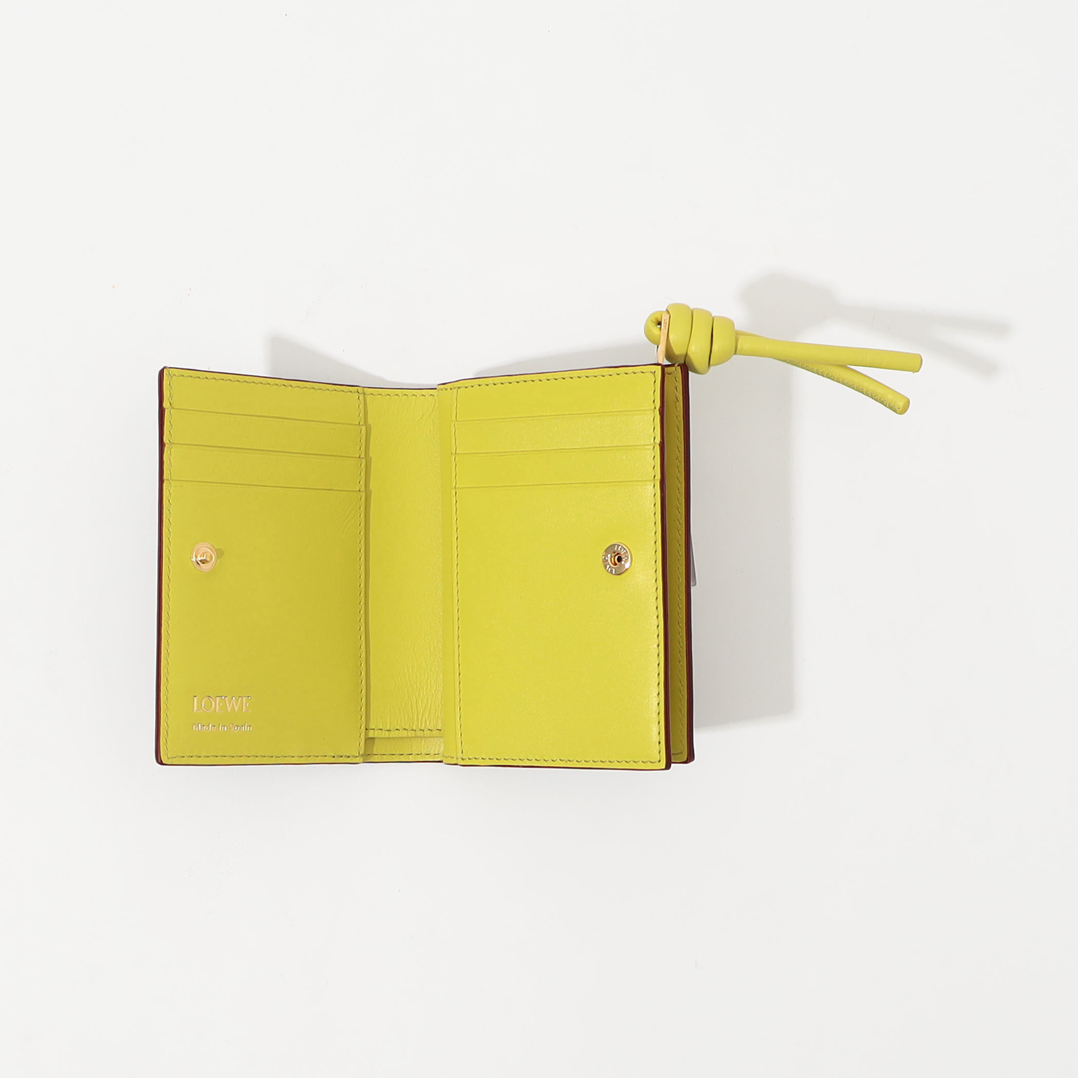 LOEWE ノットコンパクトウォレット｜トゥモローランド 公式通販