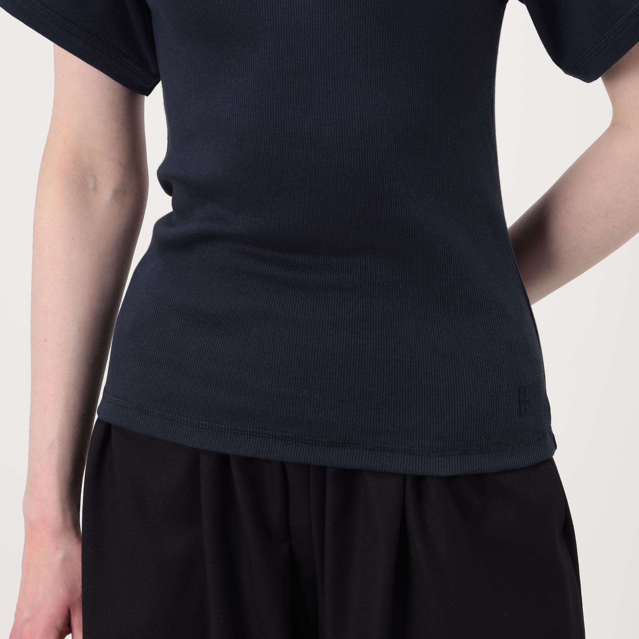 BY MALENE BIRGER LUNAI Uネックカットソー｜トゥモローランド 公式サイト