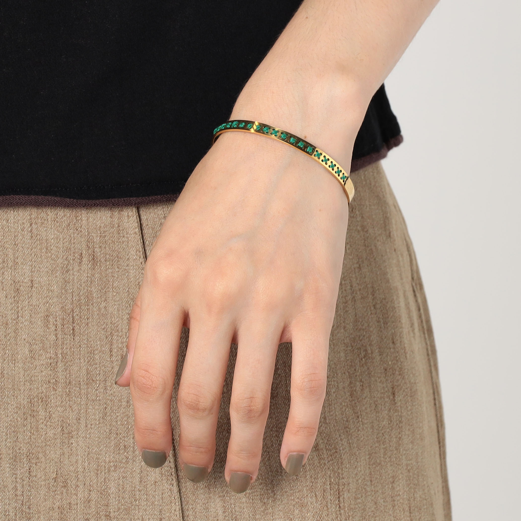 L'EIGHT STUDIO CROSSES BRACELET｜トゥモローランド 公式サイト