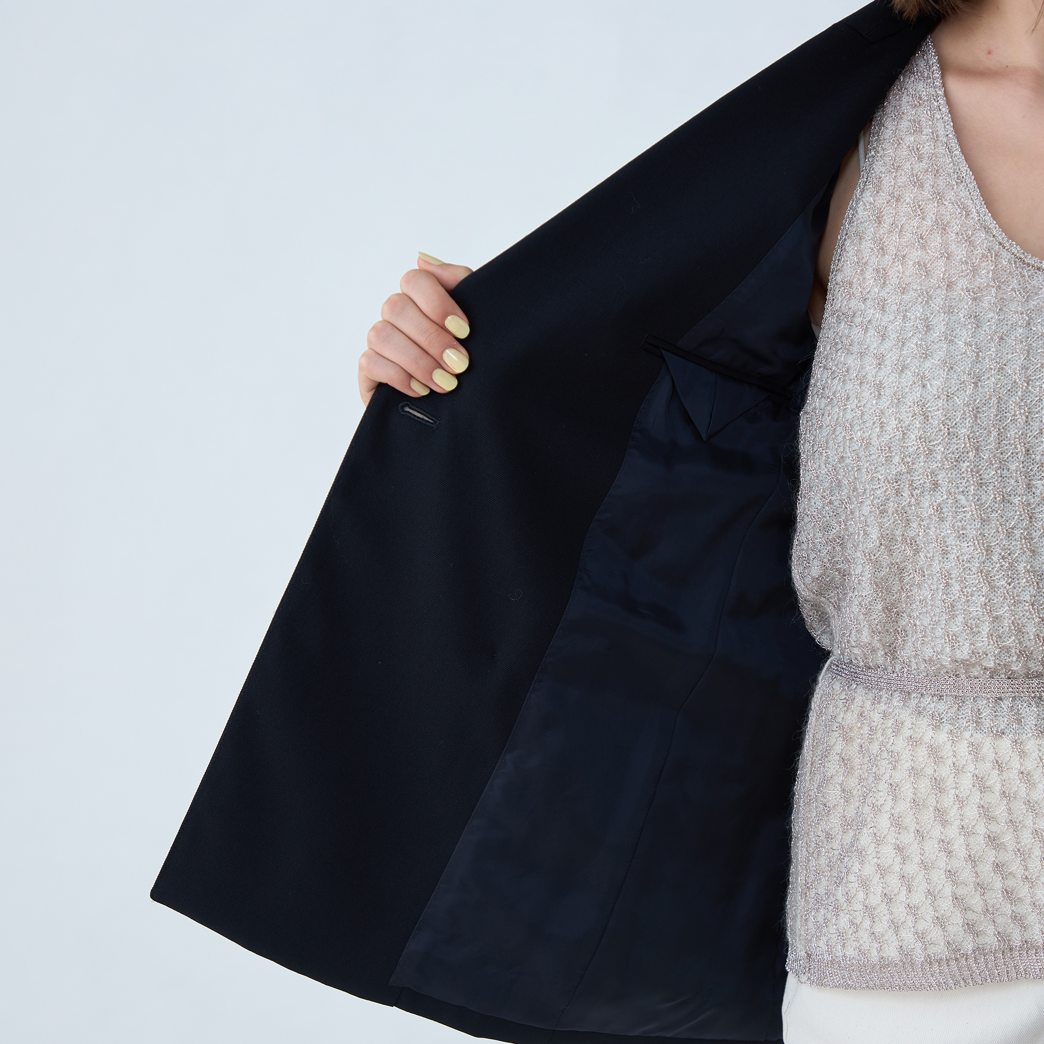 item73b42ffc7f0911ef8a1d0242ac