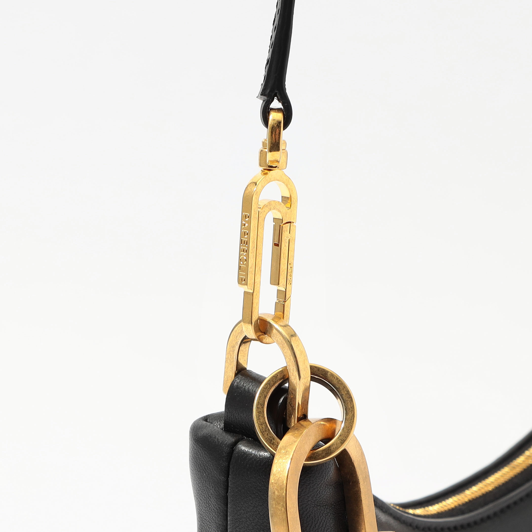 さ*る様 【定価4万】【新品】OFF-WHITE/20AW Paperclip Off-White PAPERCLIP HOBO 20｜トゥモローランド 公式通販
