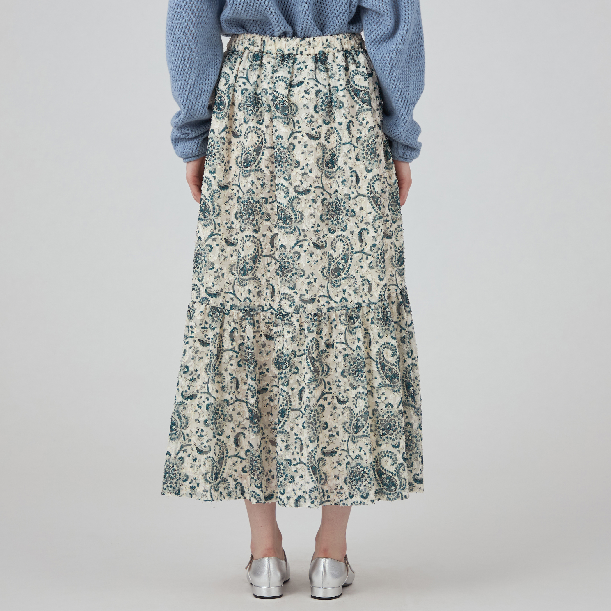 ポリエステルプリント ティアードマキシスカート｜トゥモローランド