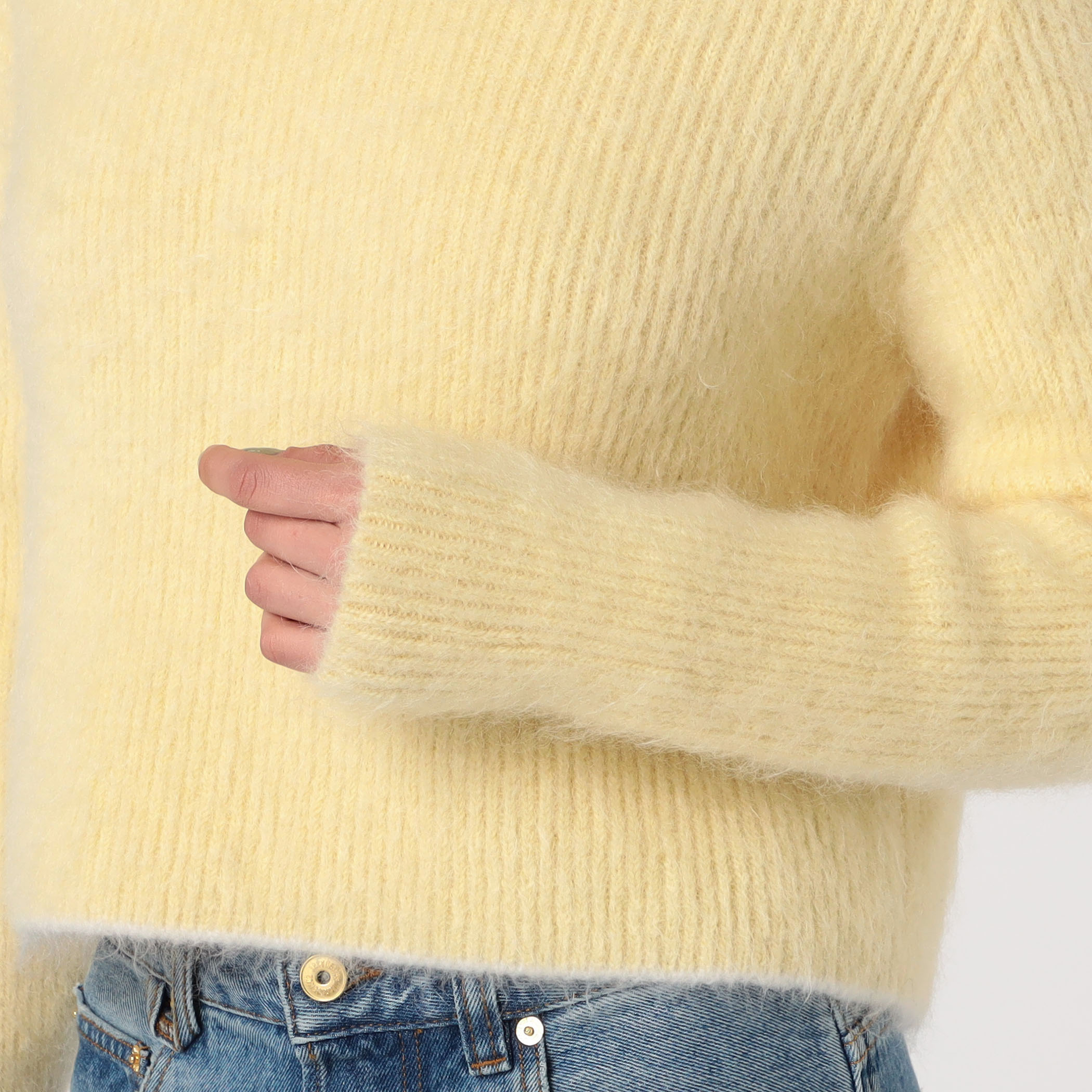 JACQUEMUS LE PULL MARINA｜トゥモローランド 公式サイト