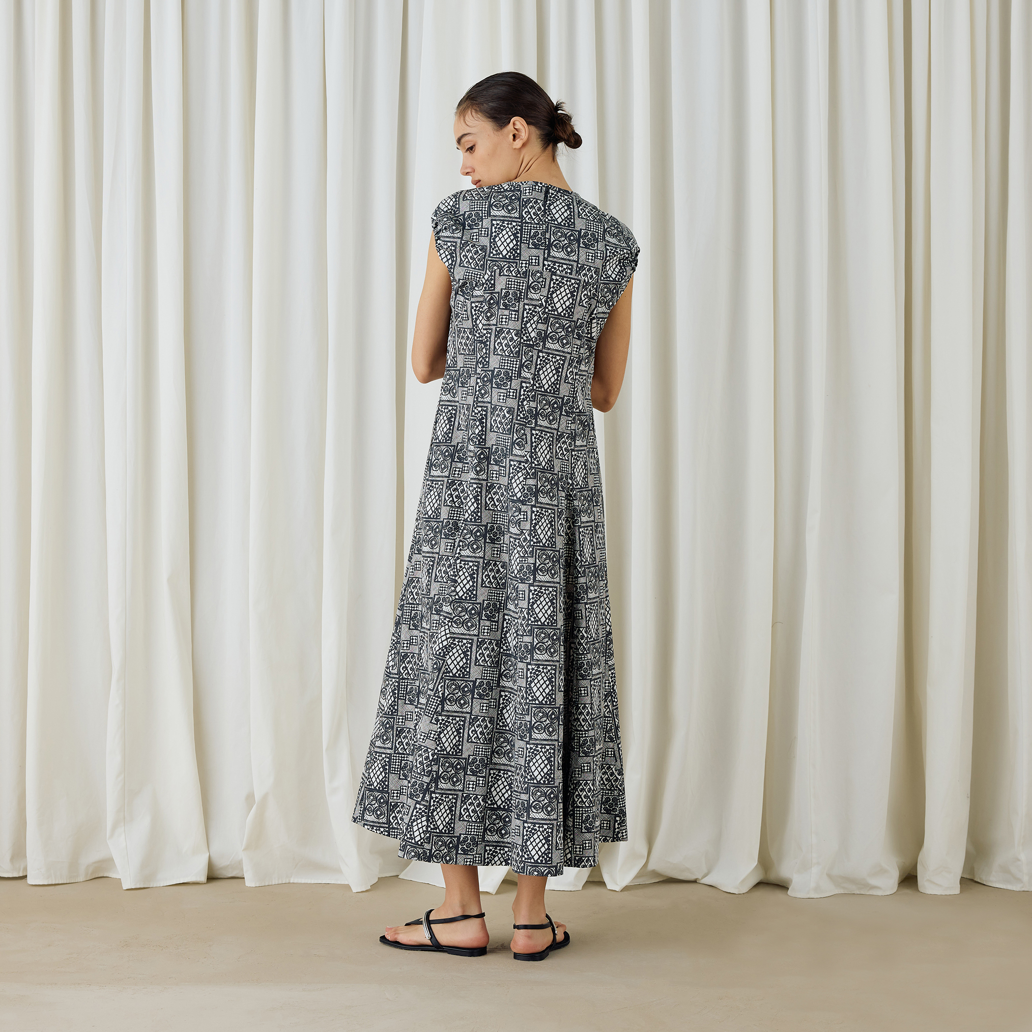 MERLETTE × トゥモローランド . レース パネル ワンピース