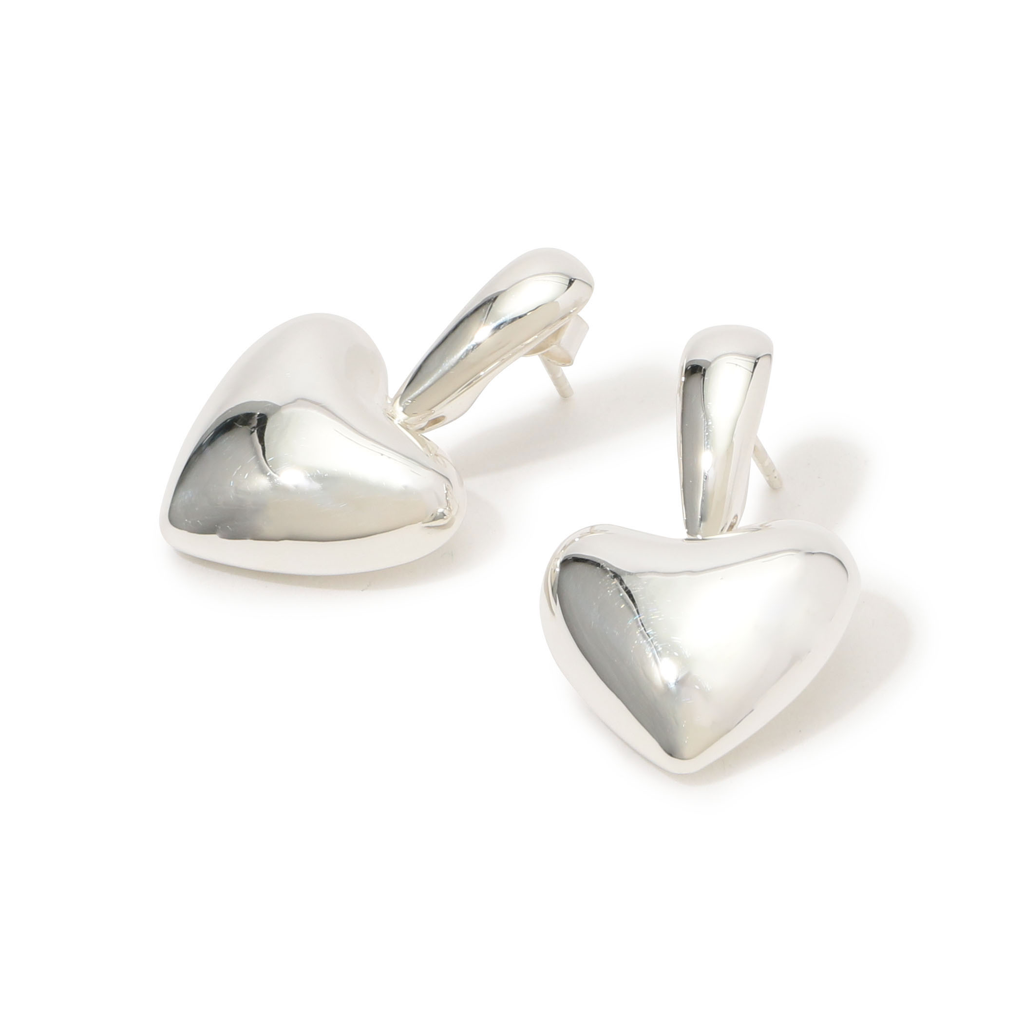 Annika Inez Voluptuous Heart ピアス