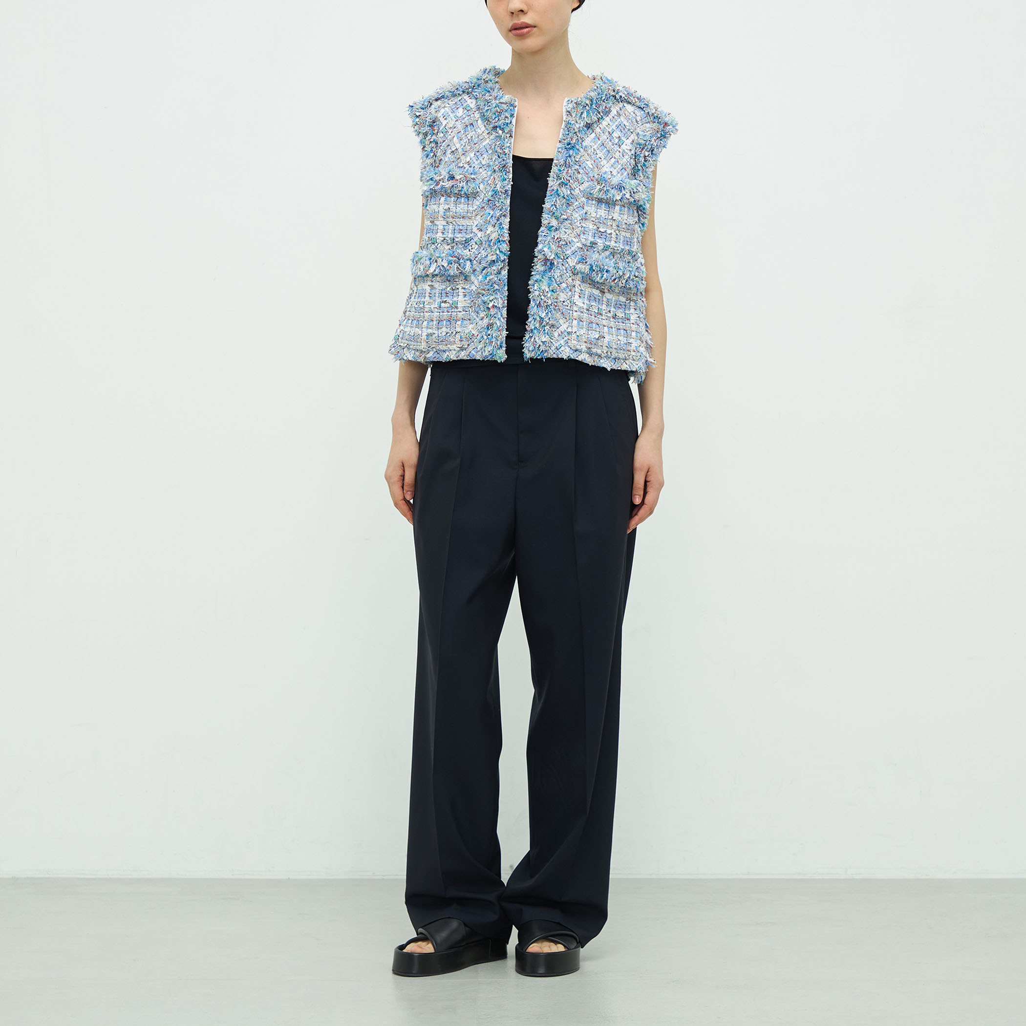 ミックスツイード ショートジレ｜トゥモローランド 公式通販