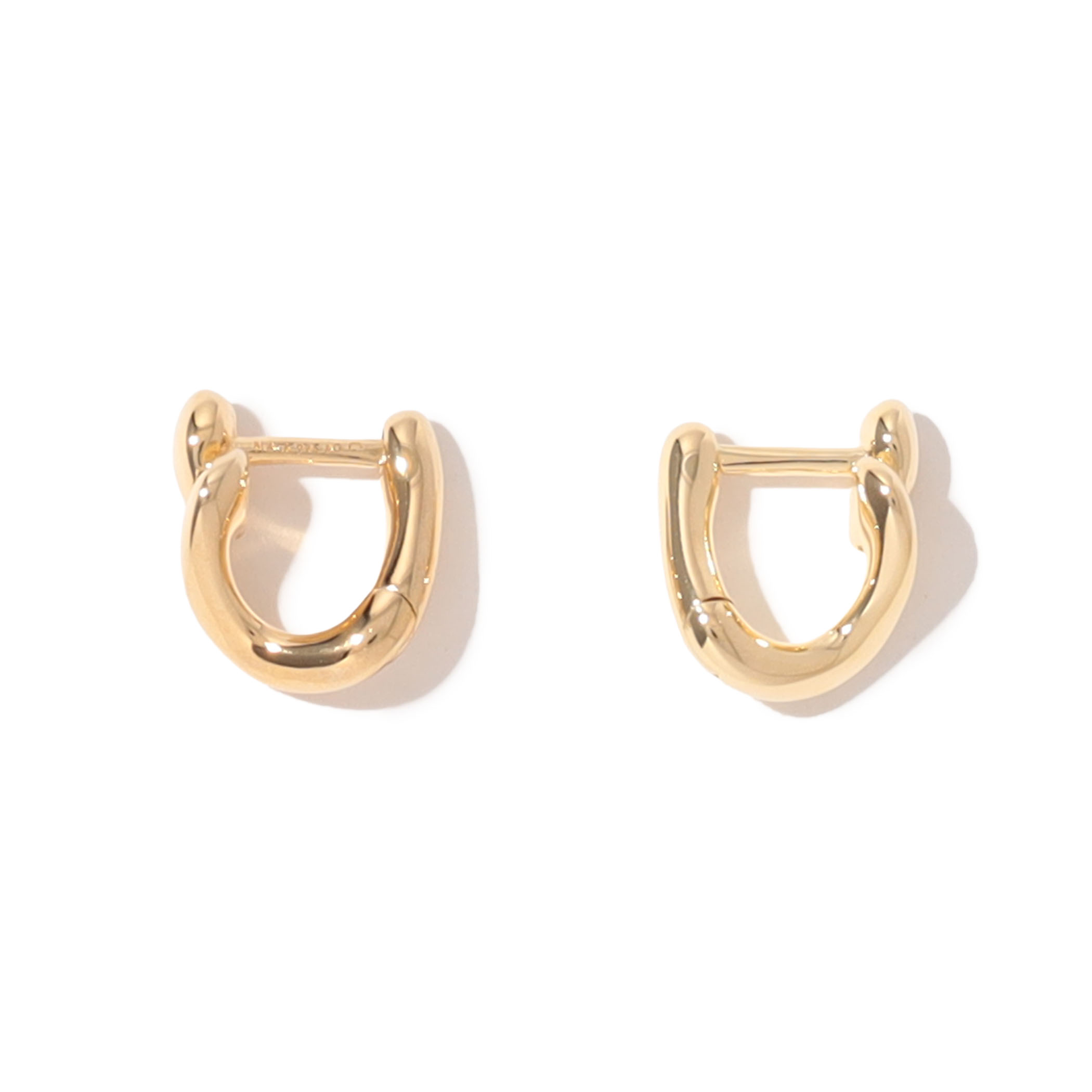MARIA BLACK Whirl Huggie Gold ピアス