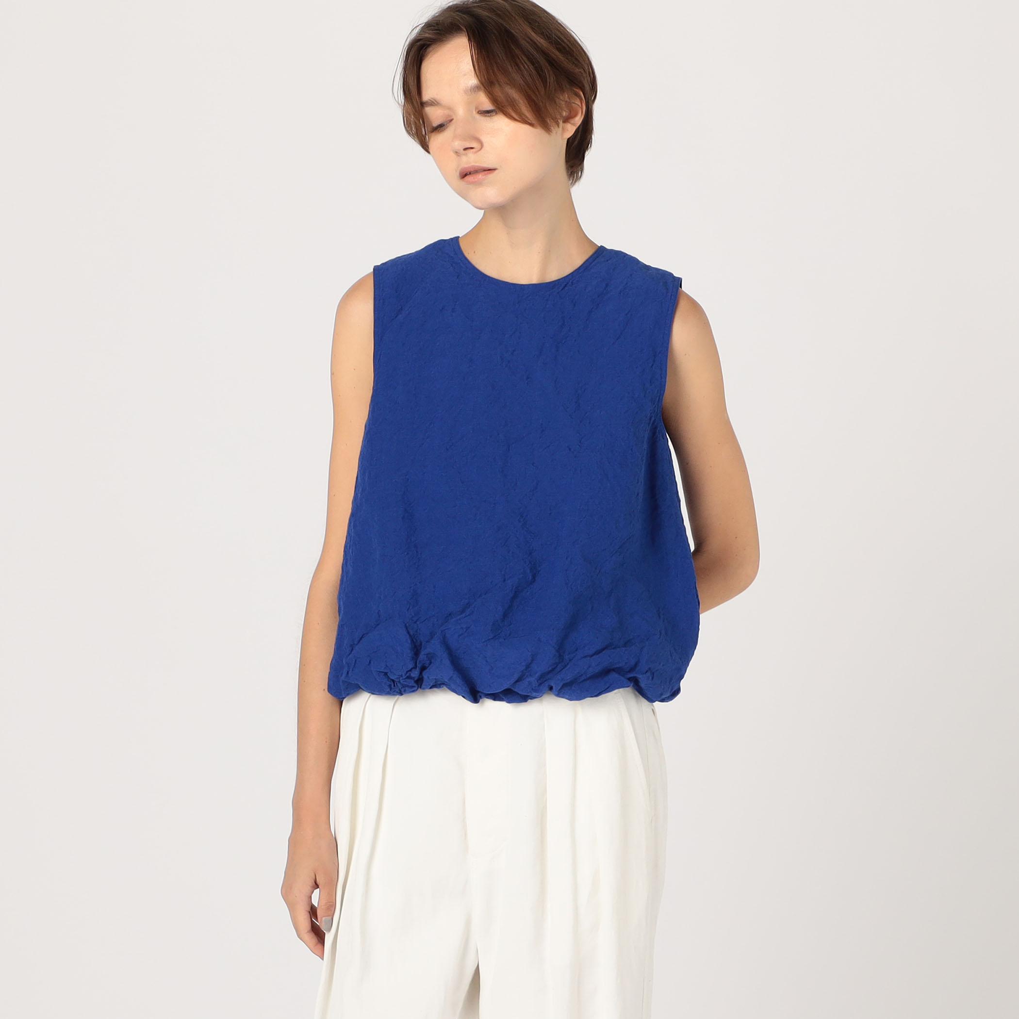 ランダムリネン バルーンノースリーブブラウス｜トゥモローランド 公式通販