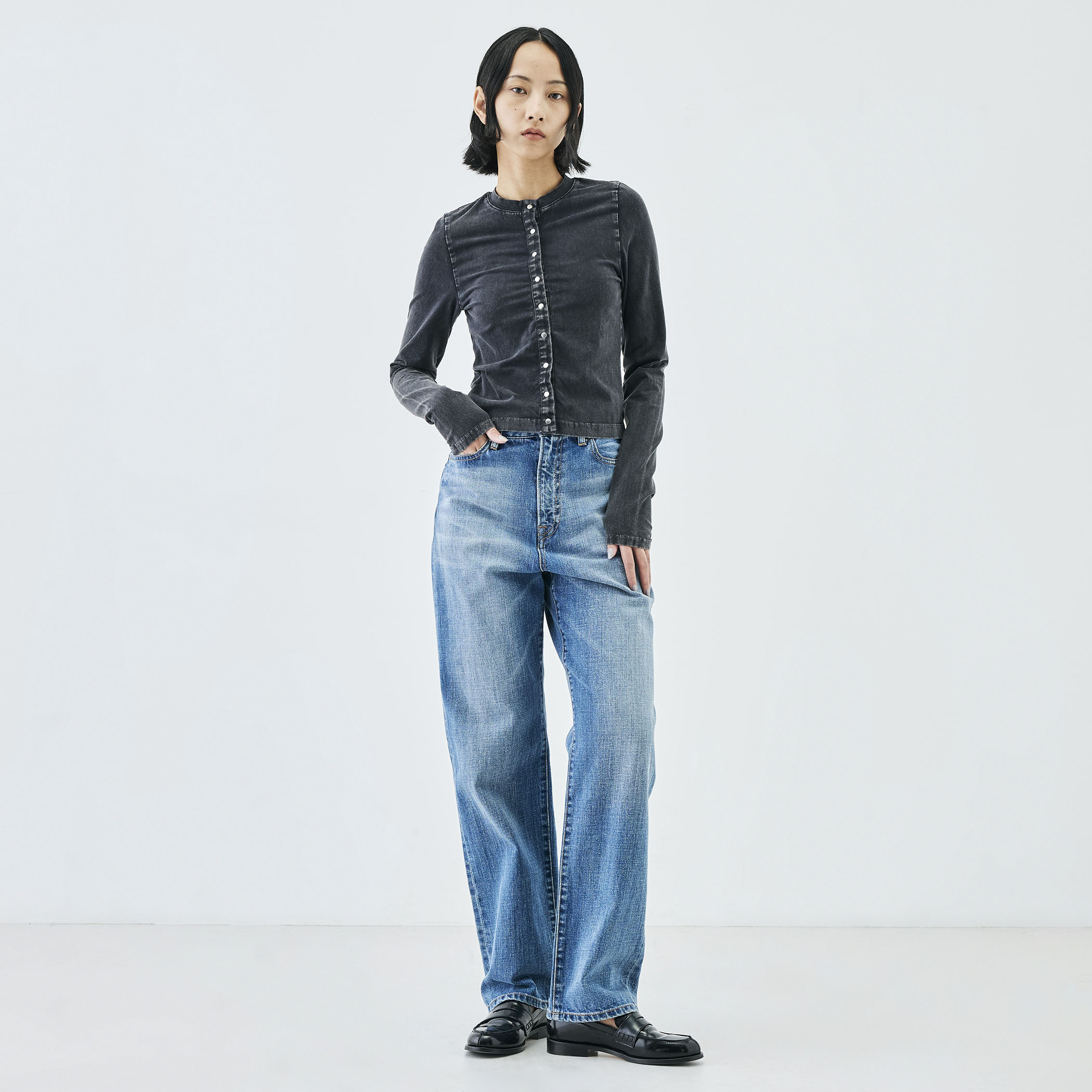 ストレッチコットンガーメントダイ カーディガン｜トゥモローランド 