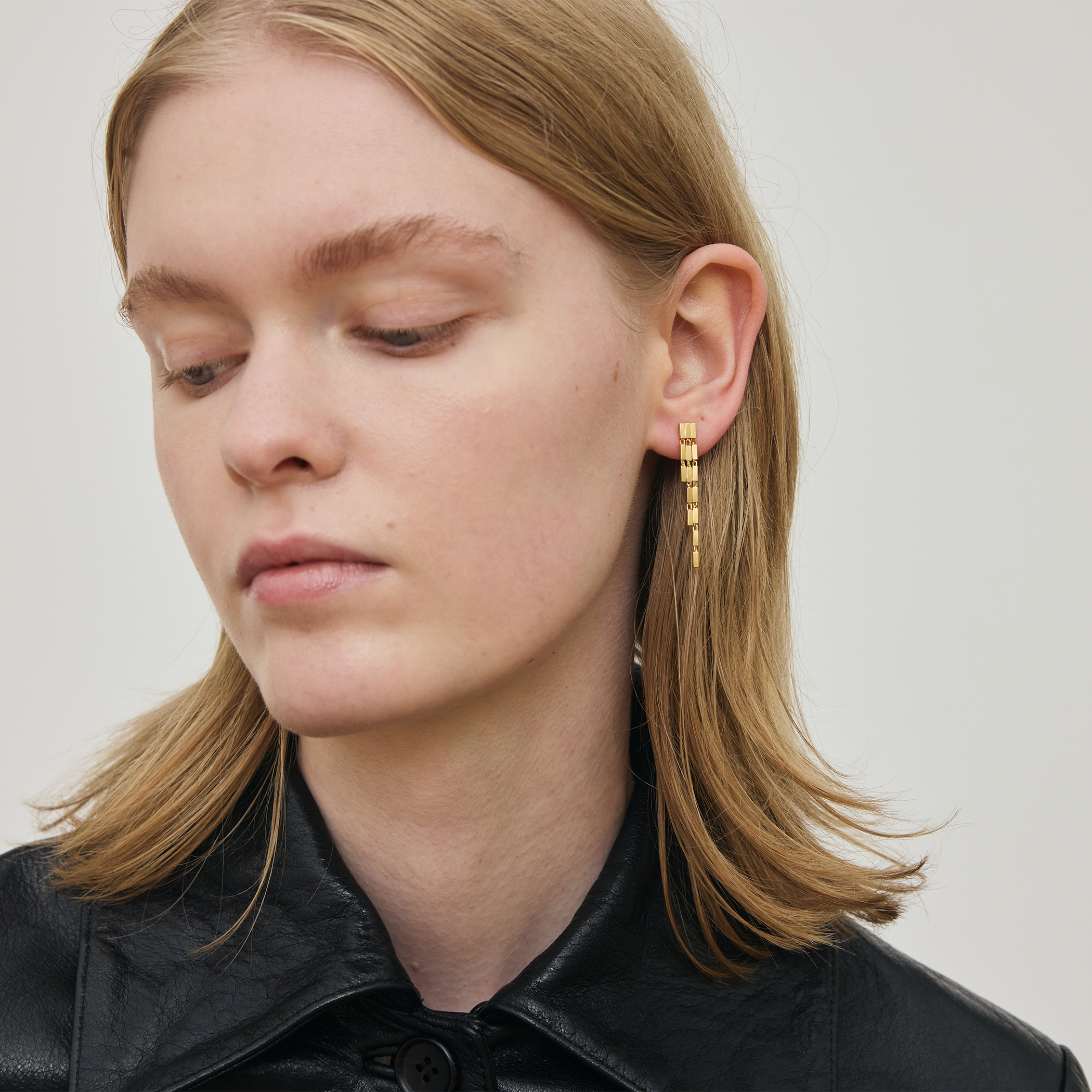 MARGE ピアス MAGGOOSH disco fringe ピアス｜トゥモローランド 公式通販