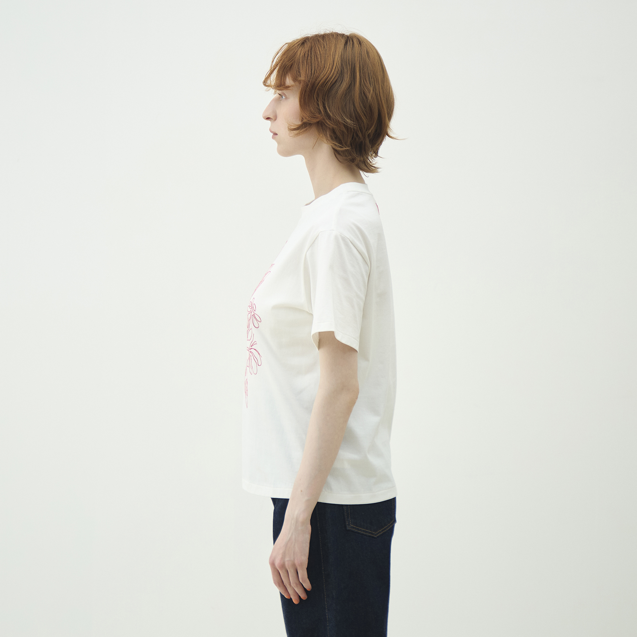 ボタニカルエンブロイダリー Tシャツ｜トゥモローランド 公式サイト