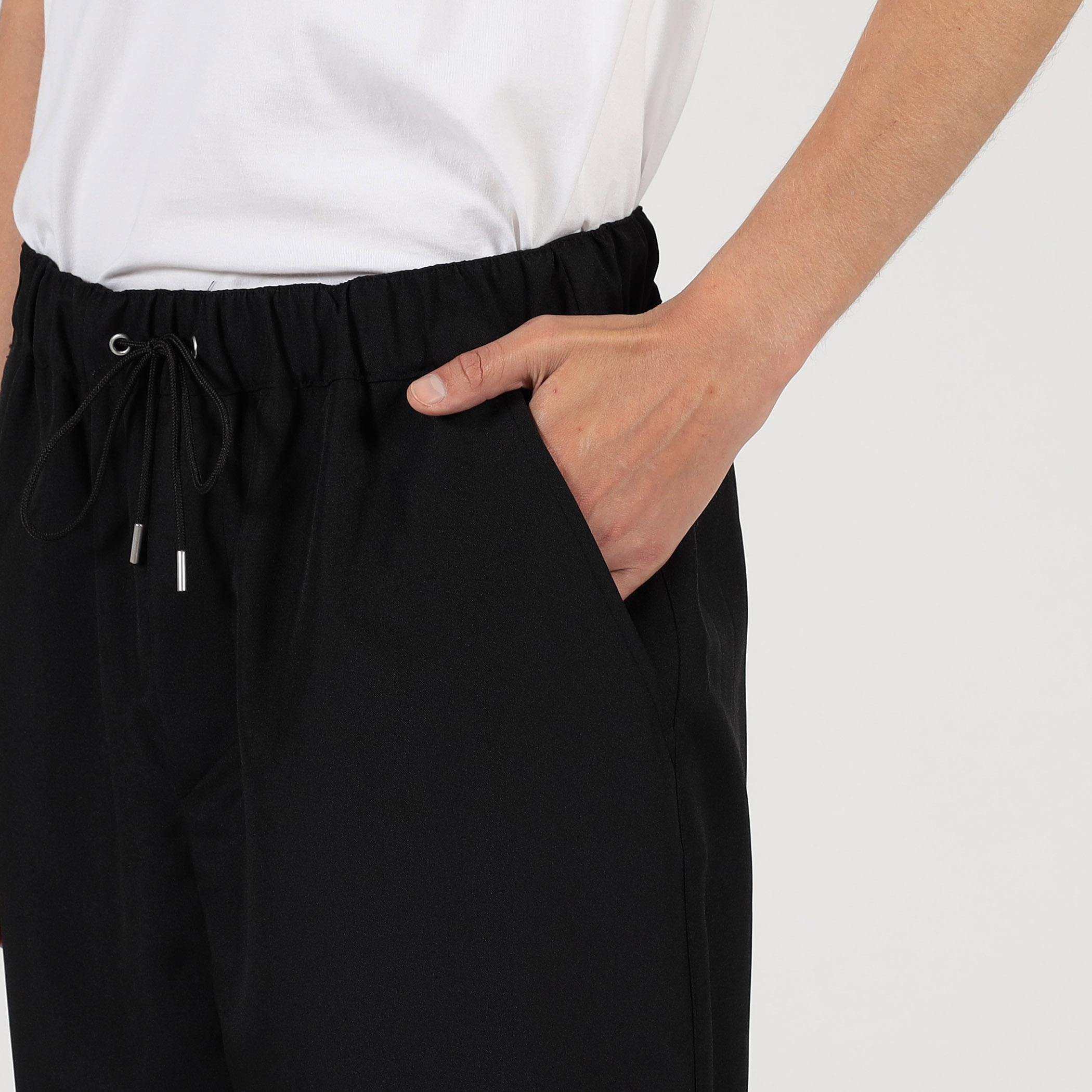 OAMC 黒 スラックス base pants ドローコード OAMC | CROPPED DRAWCORD TROUSERS BLACK | クロップド・ドロー