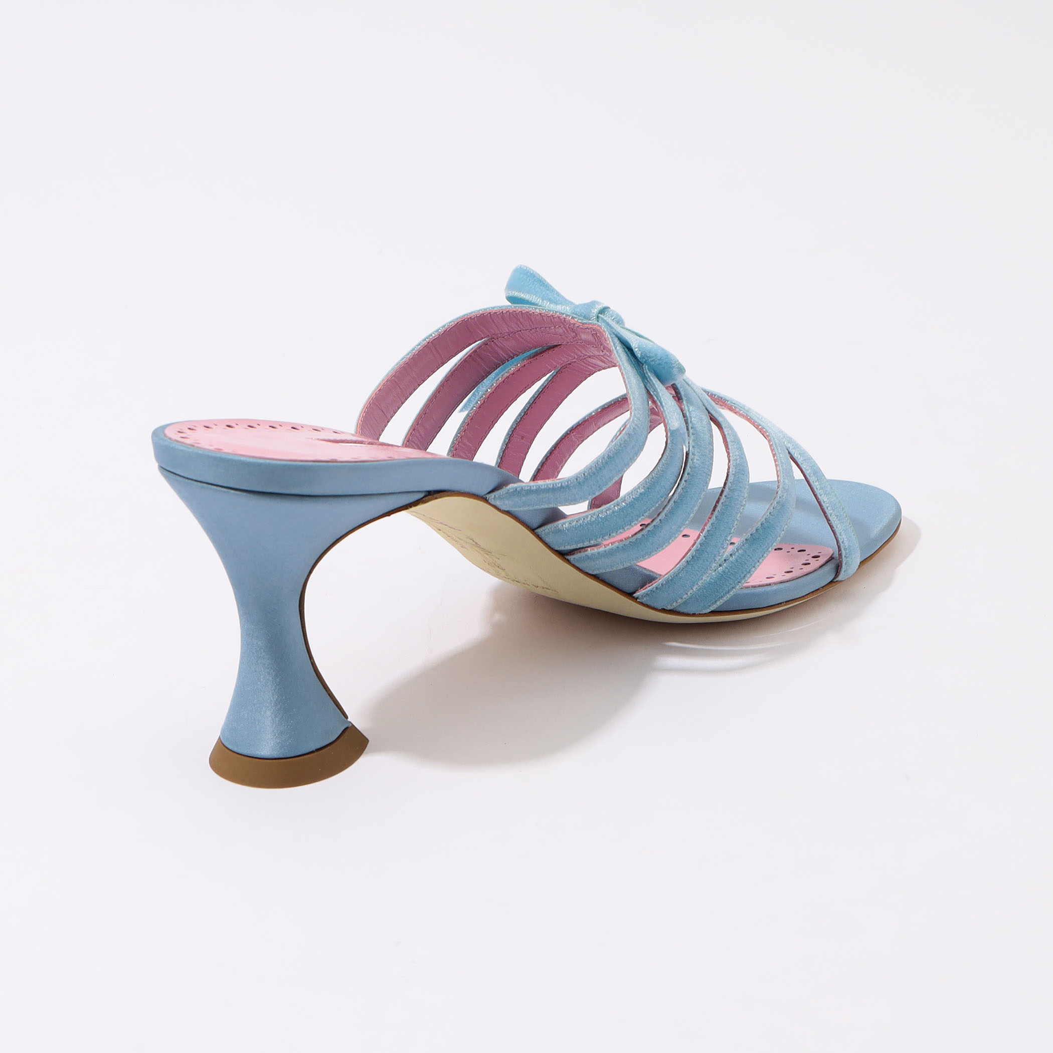 MANOLO BLAHNIK CLEMENTEL ミュールサンダル｜トゥモローランド 公式サイト