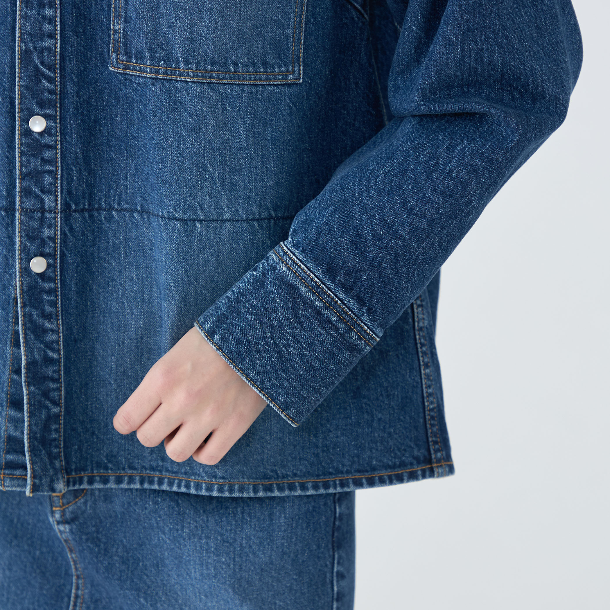 トゥモローランドマカフィー　コットンデニム シャツブルゾン コットンデニム シャツブルゾン｜トゥモローランド 公式通販