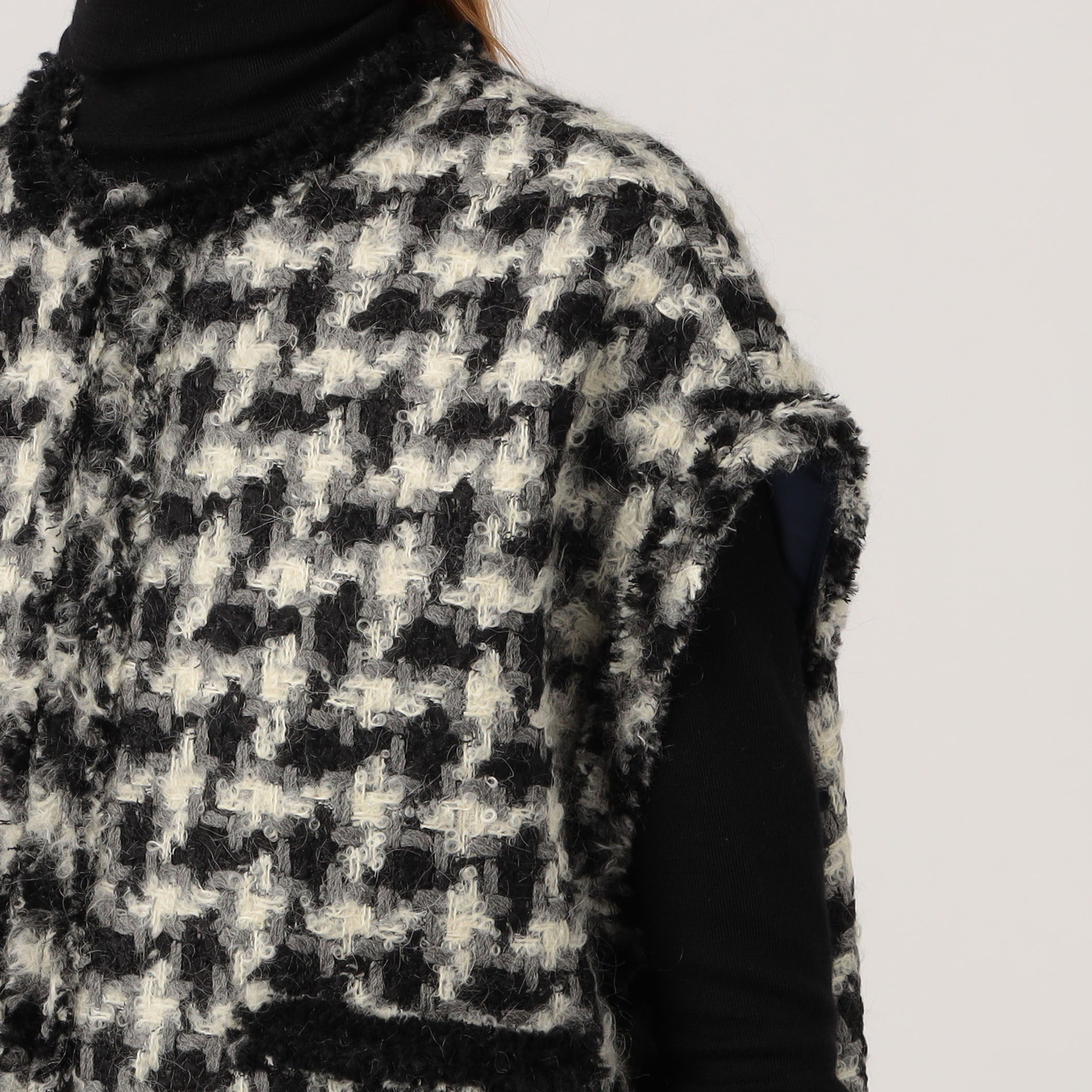 グリハウンドトゥース スクエアジレ｜トゥモローランド 公式通販