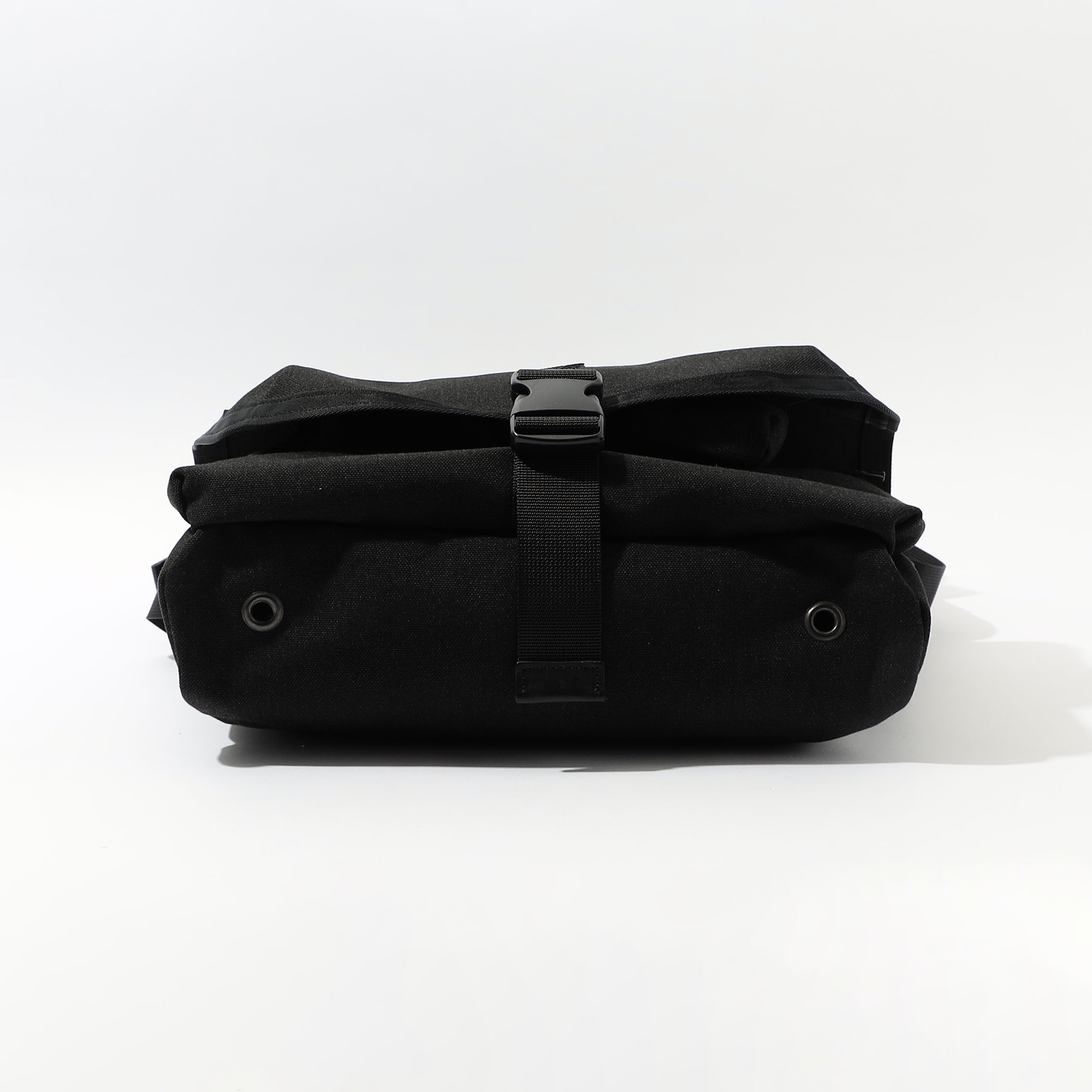 Hender Scheme Messenger Bag small|トゥモローランド 公式通販 Hender Scheme Messenger Bag small|トゥモローランド 公式通販