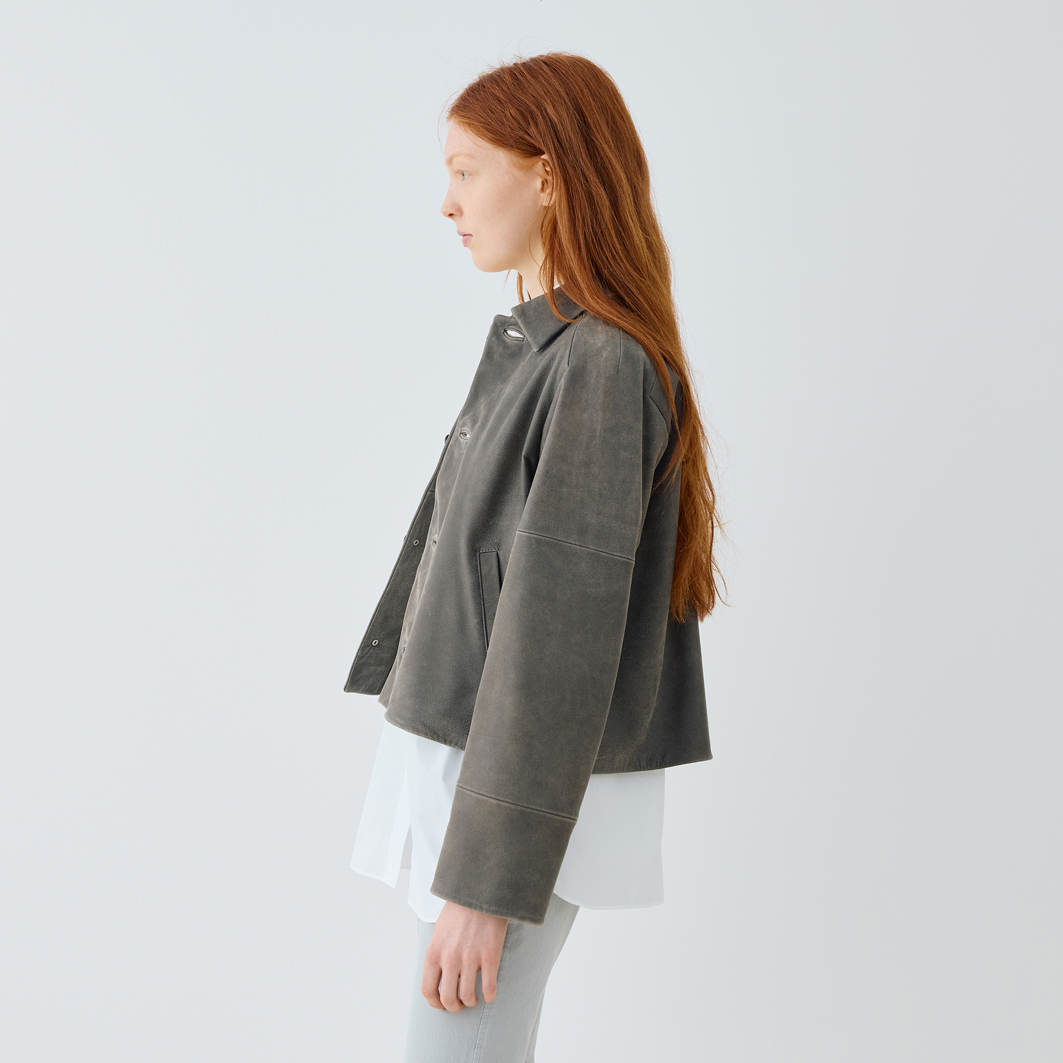 ビンテージラムレザー サドルスリーブブルゾン｜トゥモローランド 公式通販