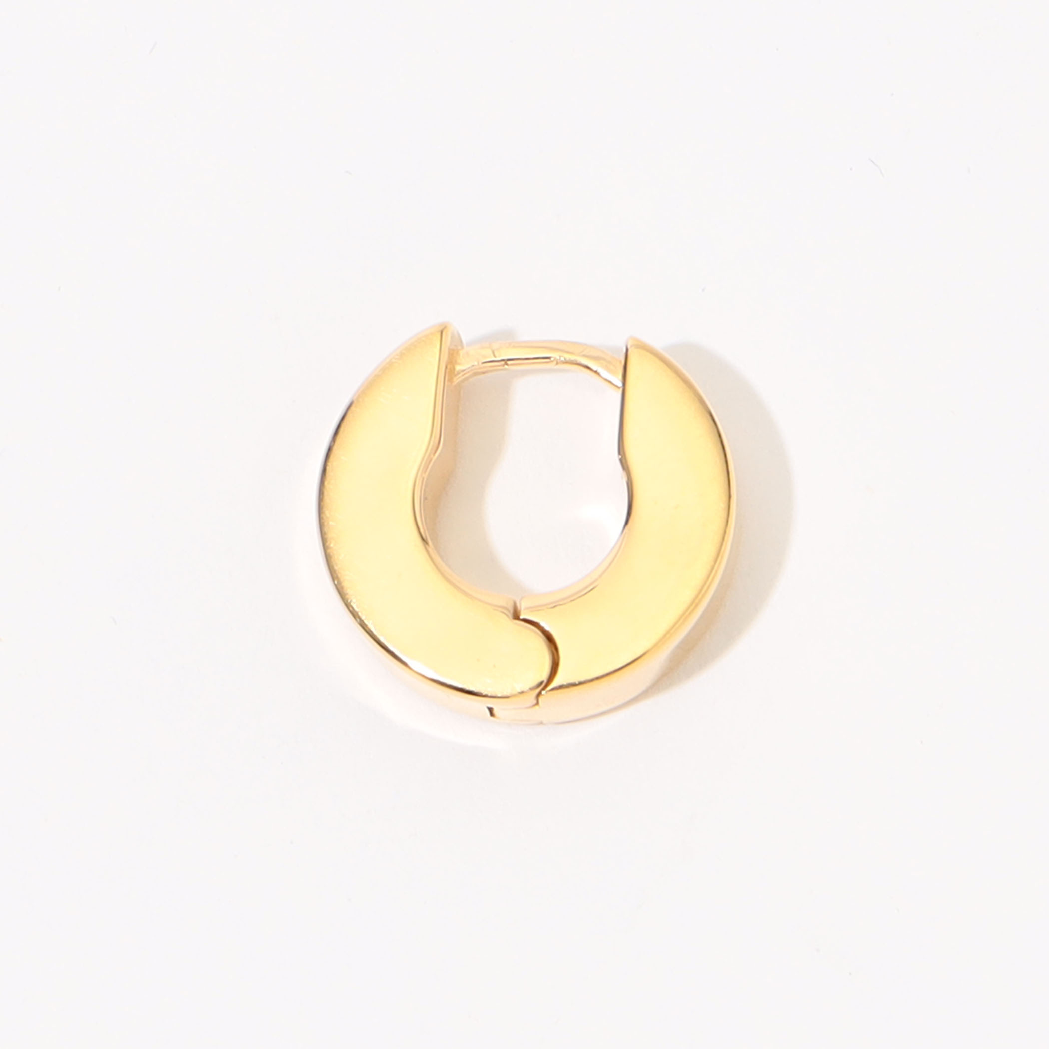 HATTON LABS Edge Hoop Earrings ピアス｜トゥモローランド 公式通販