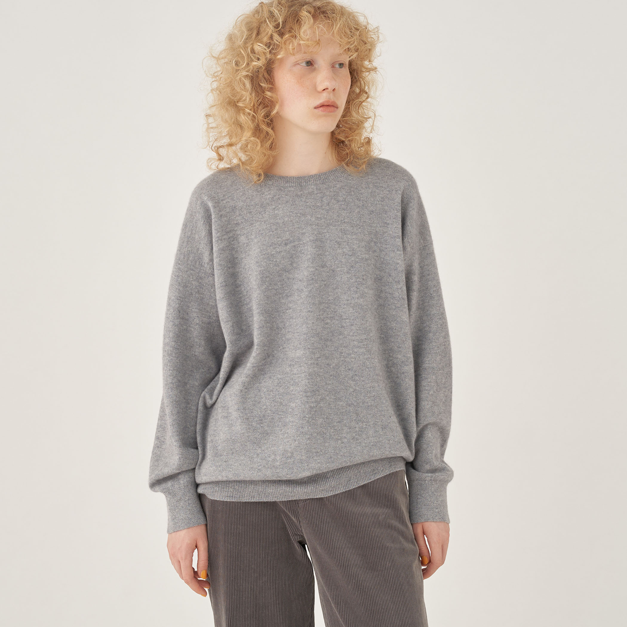 GALERIE VIE カシミヤ100% ケーブル編み クルーネックニット GALERIE VIE カシミヤ100% ケーブル編み クルーネックニット 【公式通販】