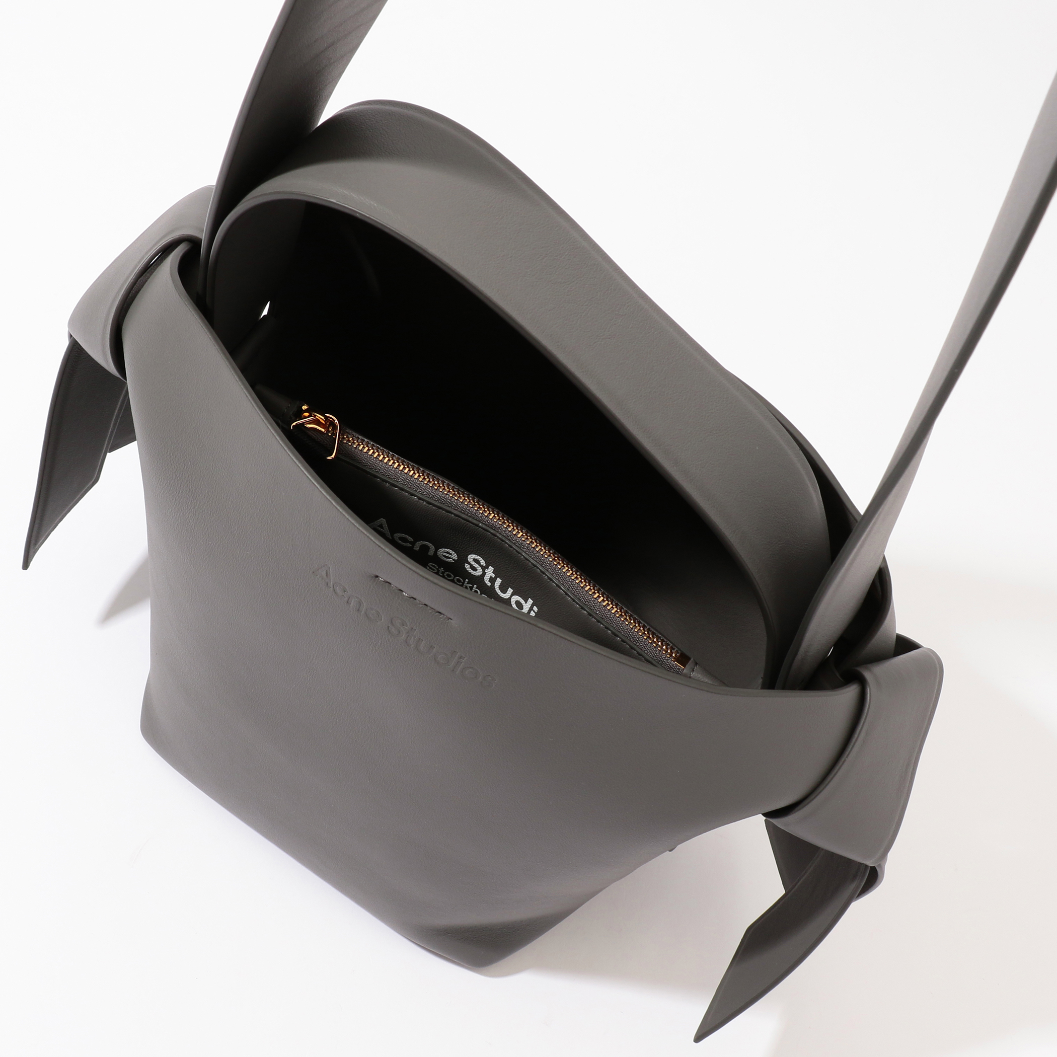 Musubi mini shoulder bag