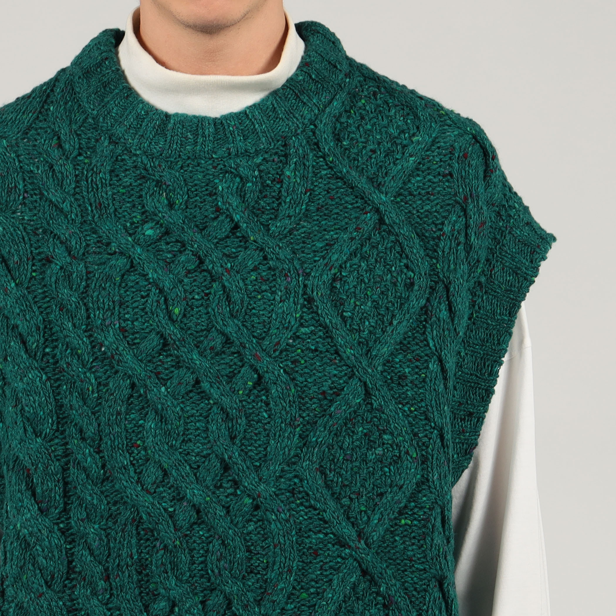 CABaN ウールケーブル クルーネックベスト｜トゥモローランド 公式通販