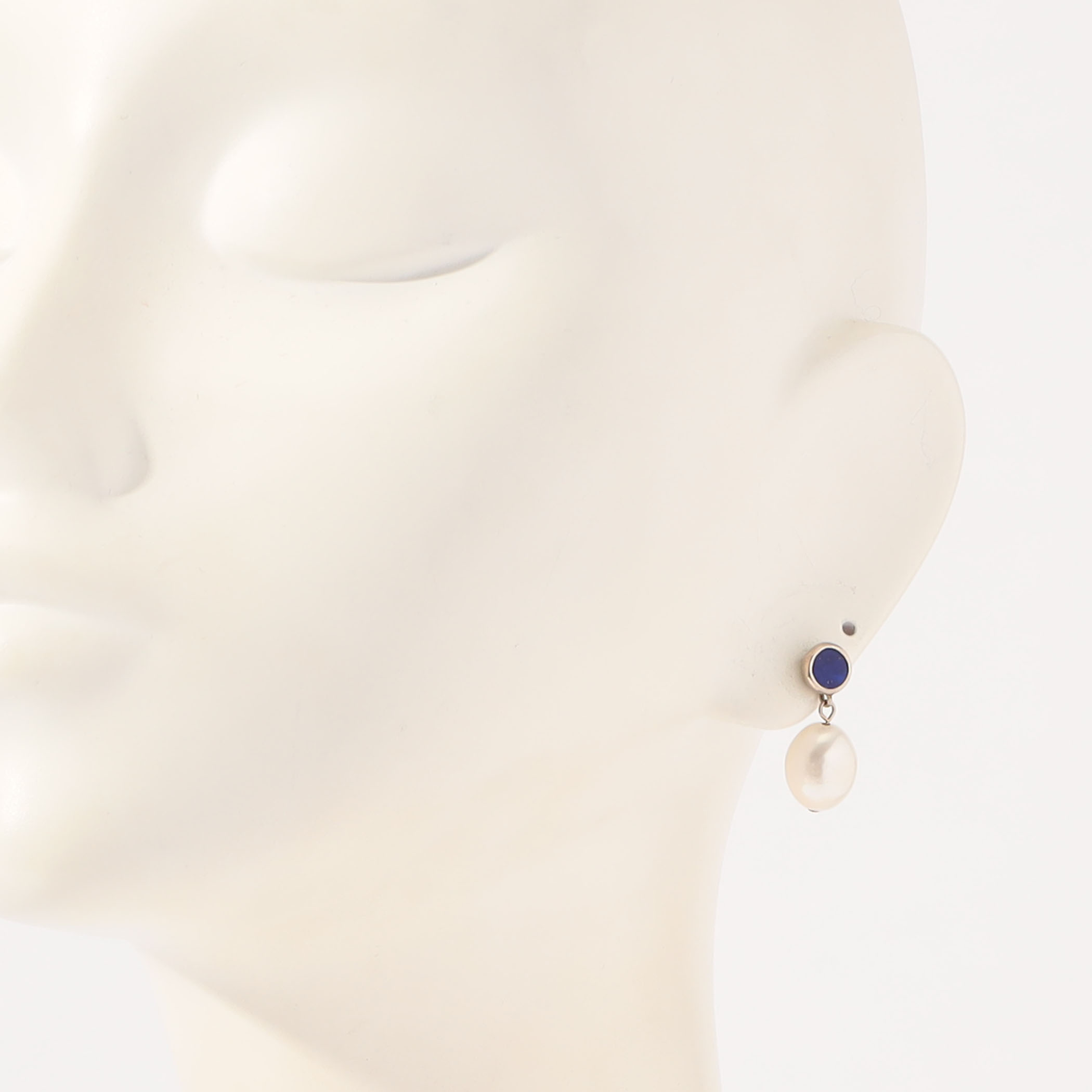 SOPHIE BUHAI Neue Pearl Lapis ピアス｜トゥモローランド 公式サイト