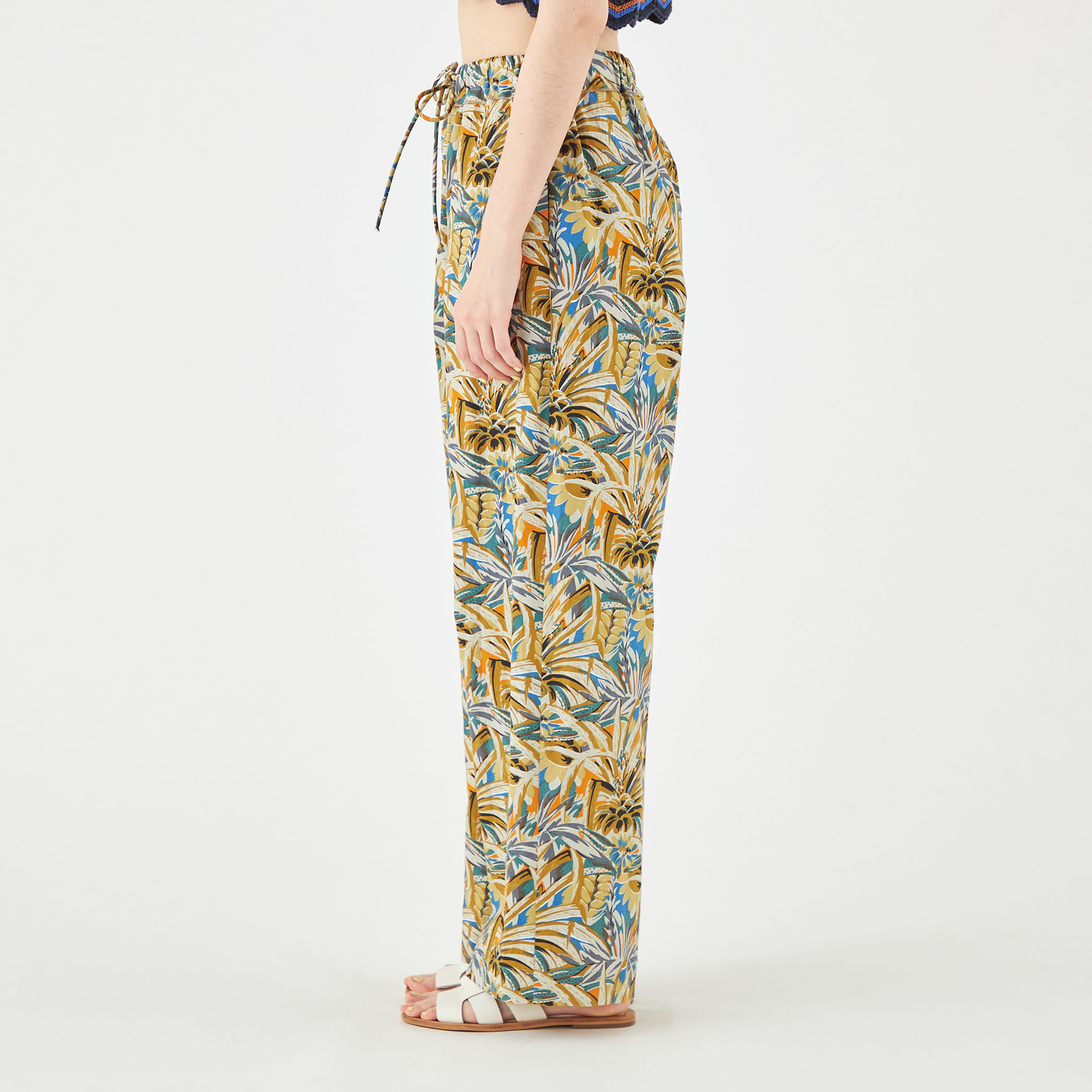 itemeb263b5cf0bb11eeb5300242ac