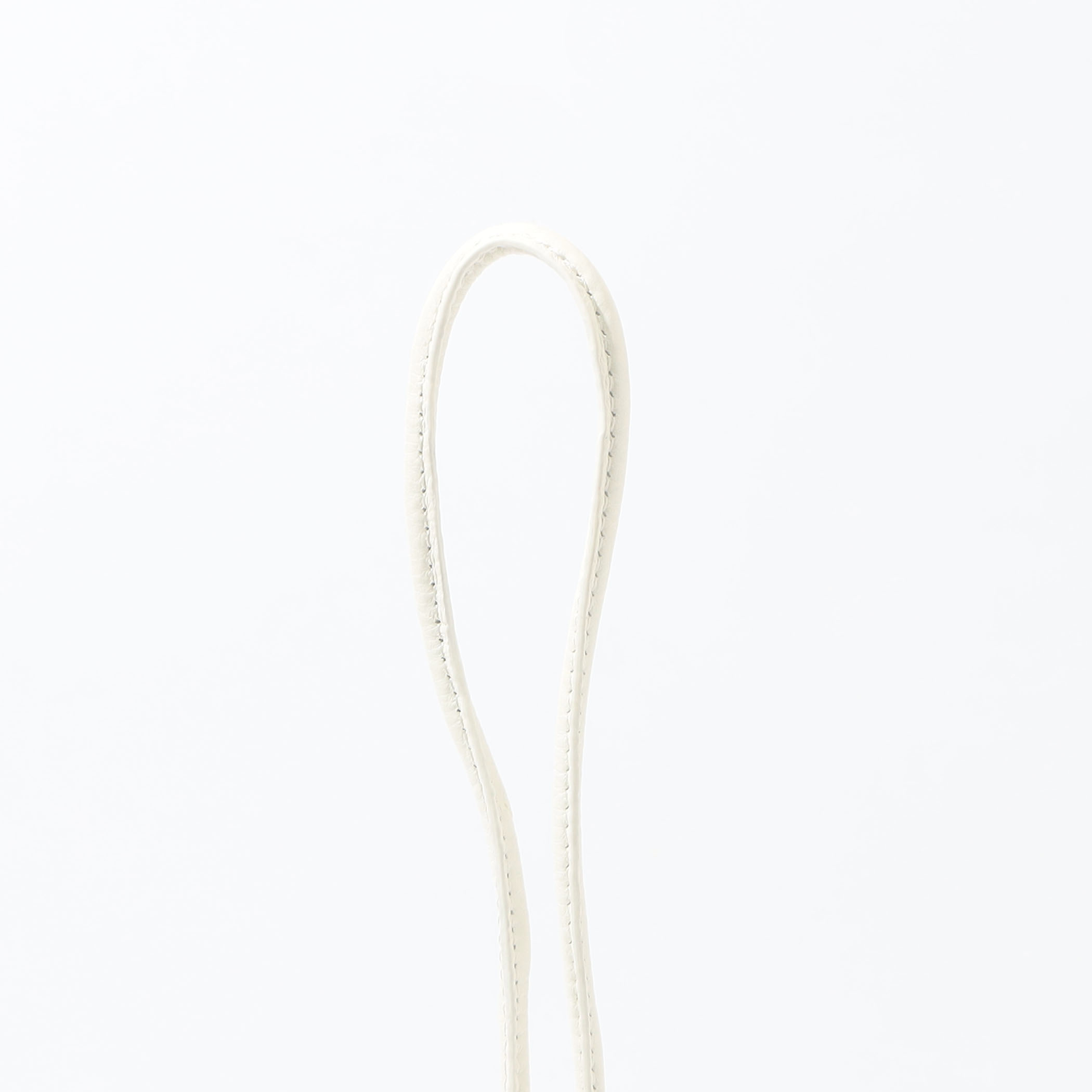 〈ほぼ未使用〉トゥモローランドAeta アエタHANDLE POUCH MINI HAND POUCH MINI | Aeta (Women)/アエタ | 三越
