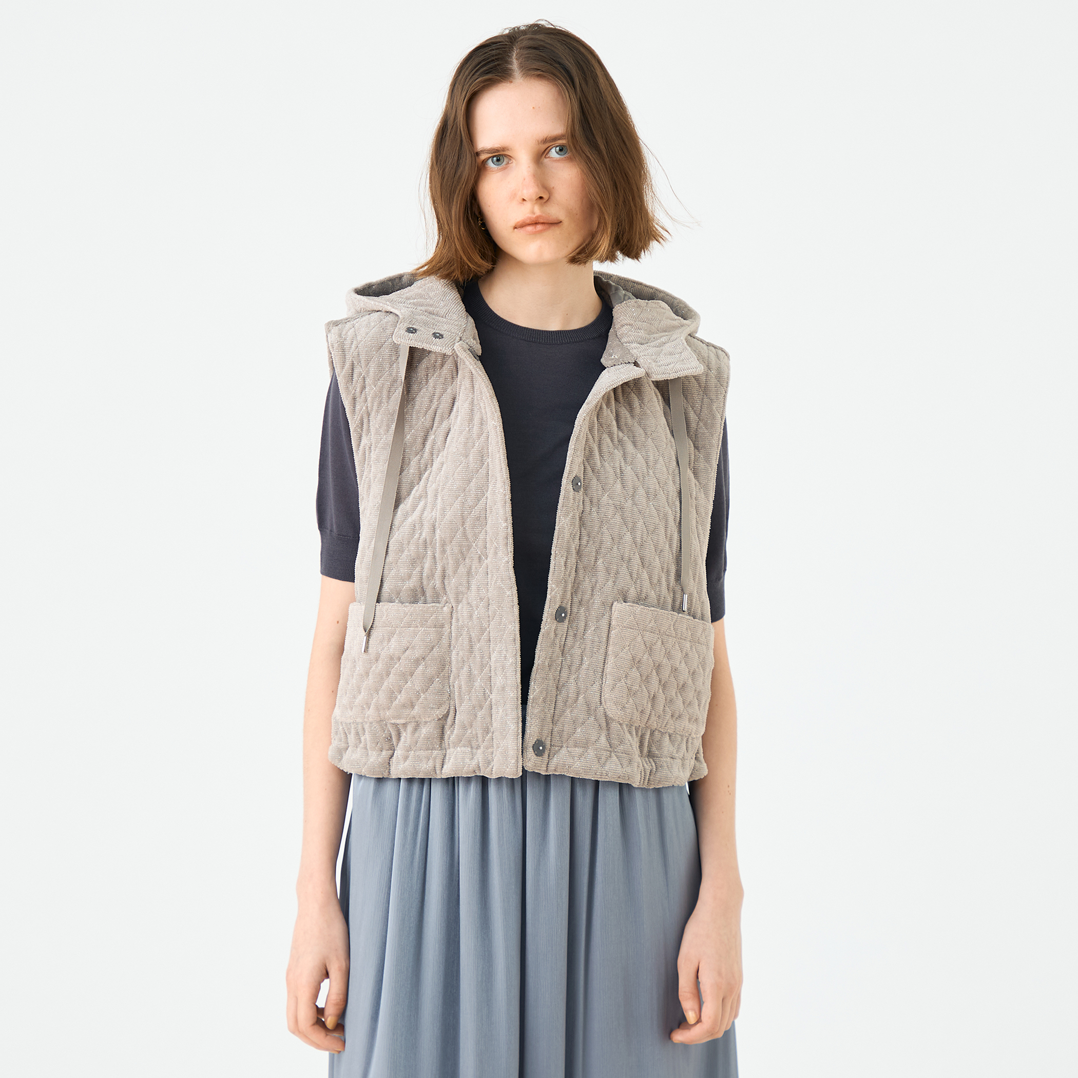 □キルティングベロア ショートベスト｜トゥモローランド 公式通販