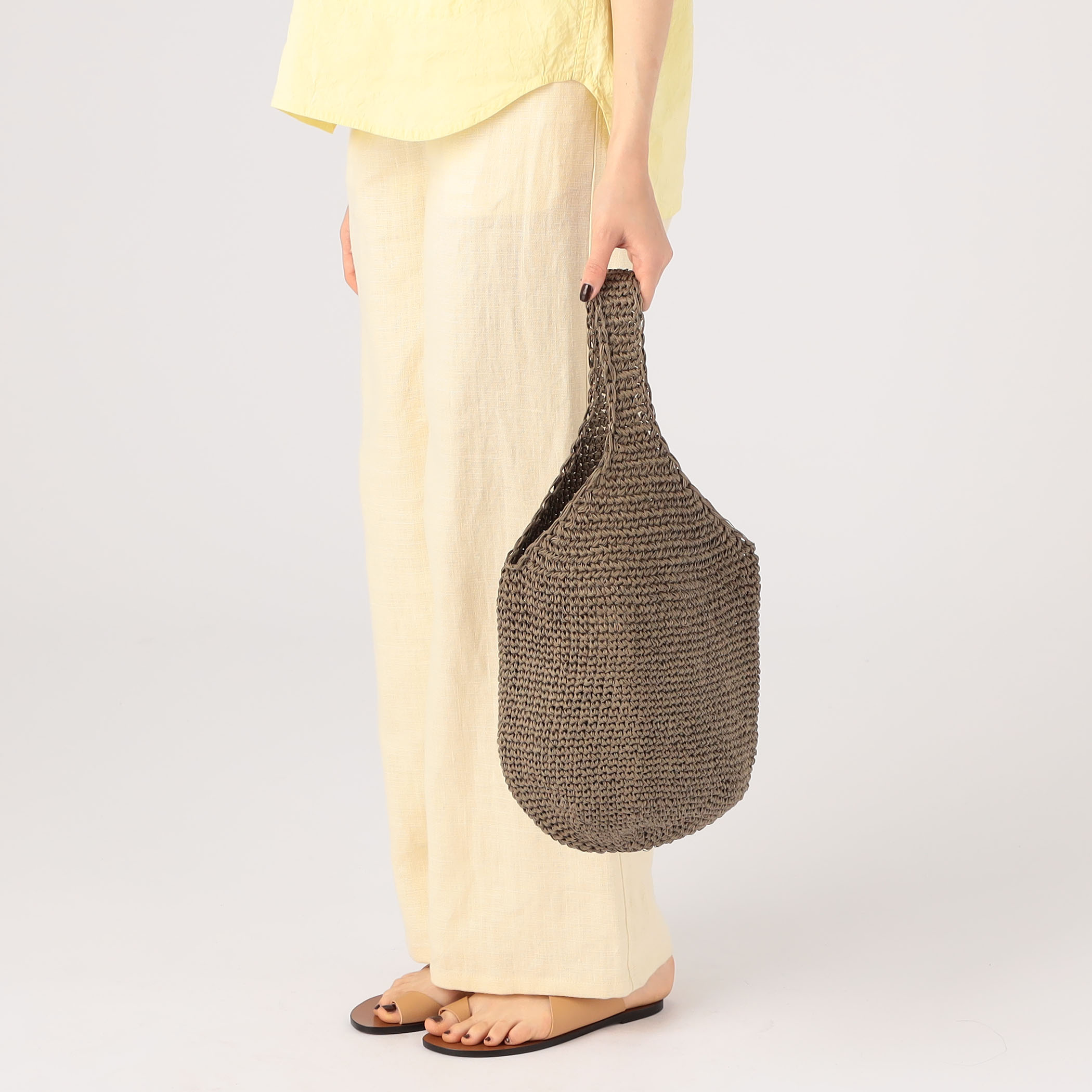 Aeta アエタ♡ SHOULDER : L ベージュ　ラフィアバッグ　新品 Aeta SHOULDER : M｜トゥモローランド 公式サイト