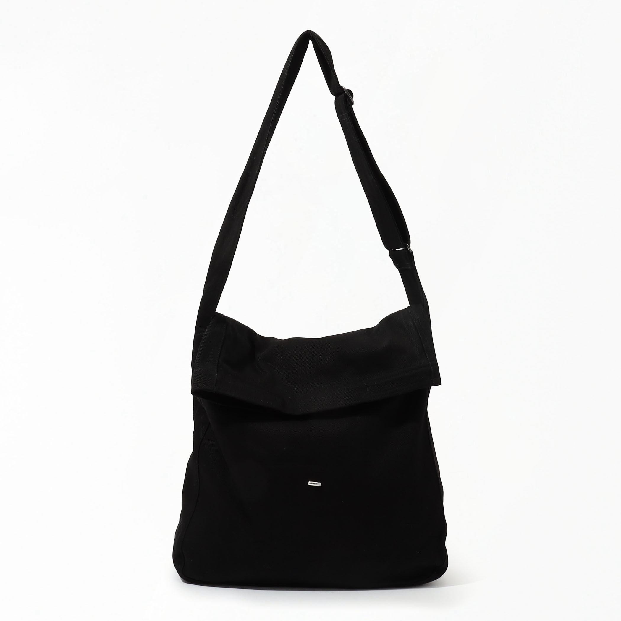 OUR LEGACY SLING BAG｜トゥモローランド 公式通販