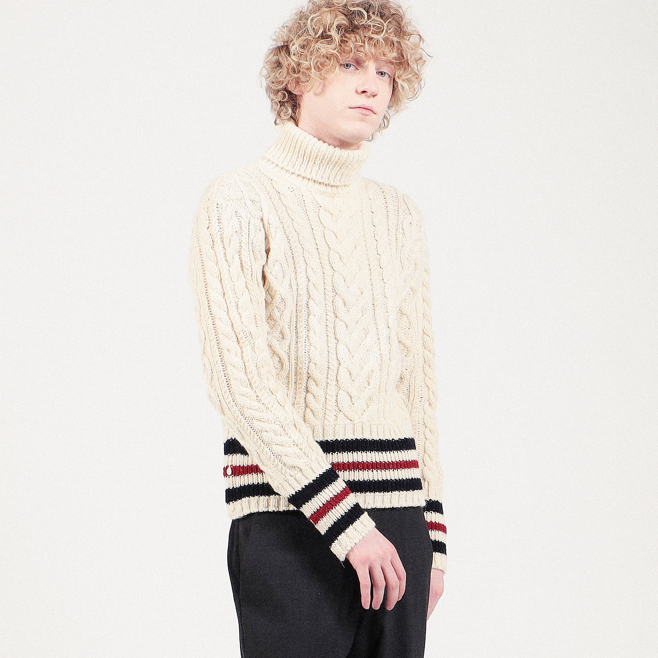 【美品】Thom Browne アランニット 1 ○THOM BROWNE ARAN CABLE CLASSIC TOP｜トゥモローランド 公式通販