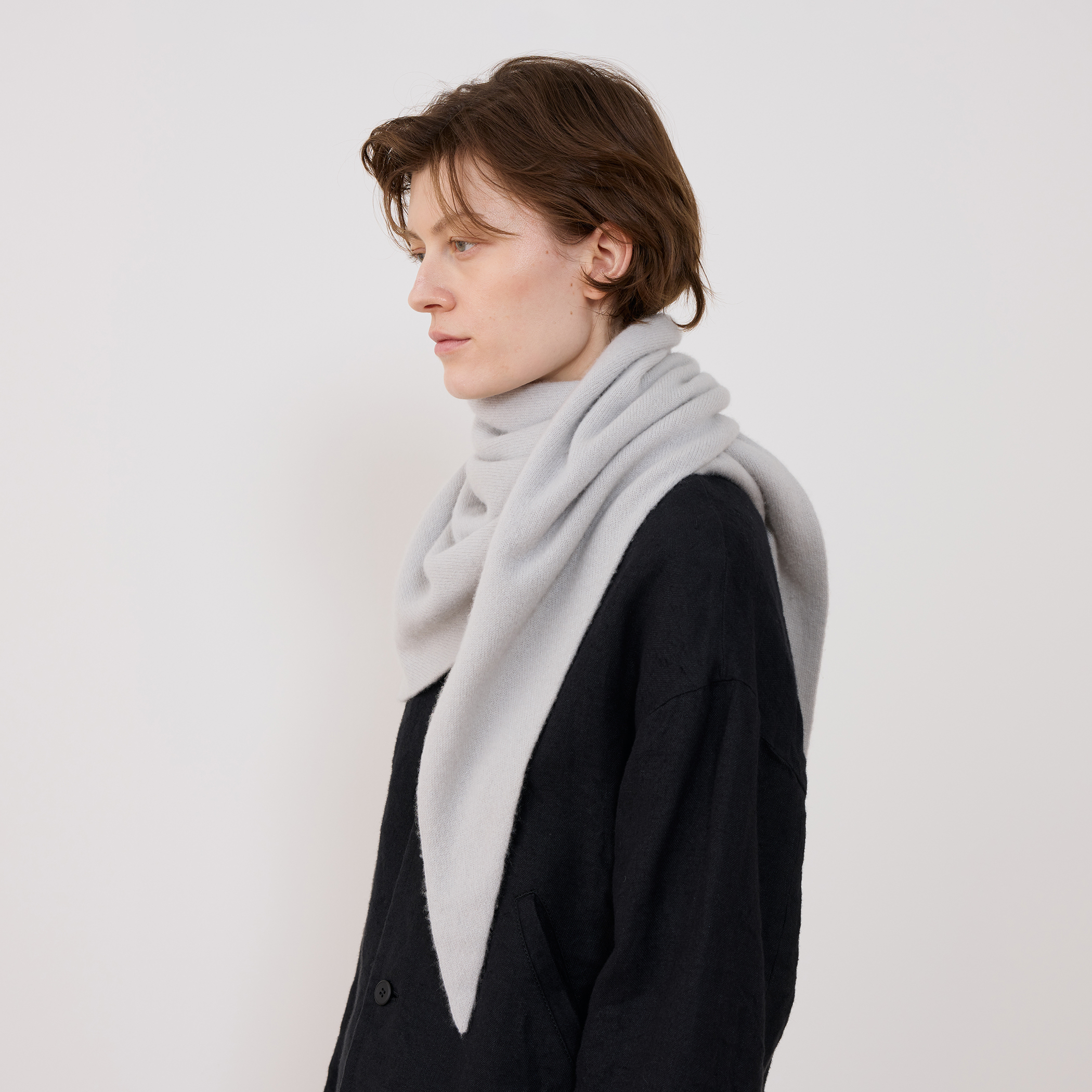 ASAUCE MELER カシミヤ シームレストライアングルストール