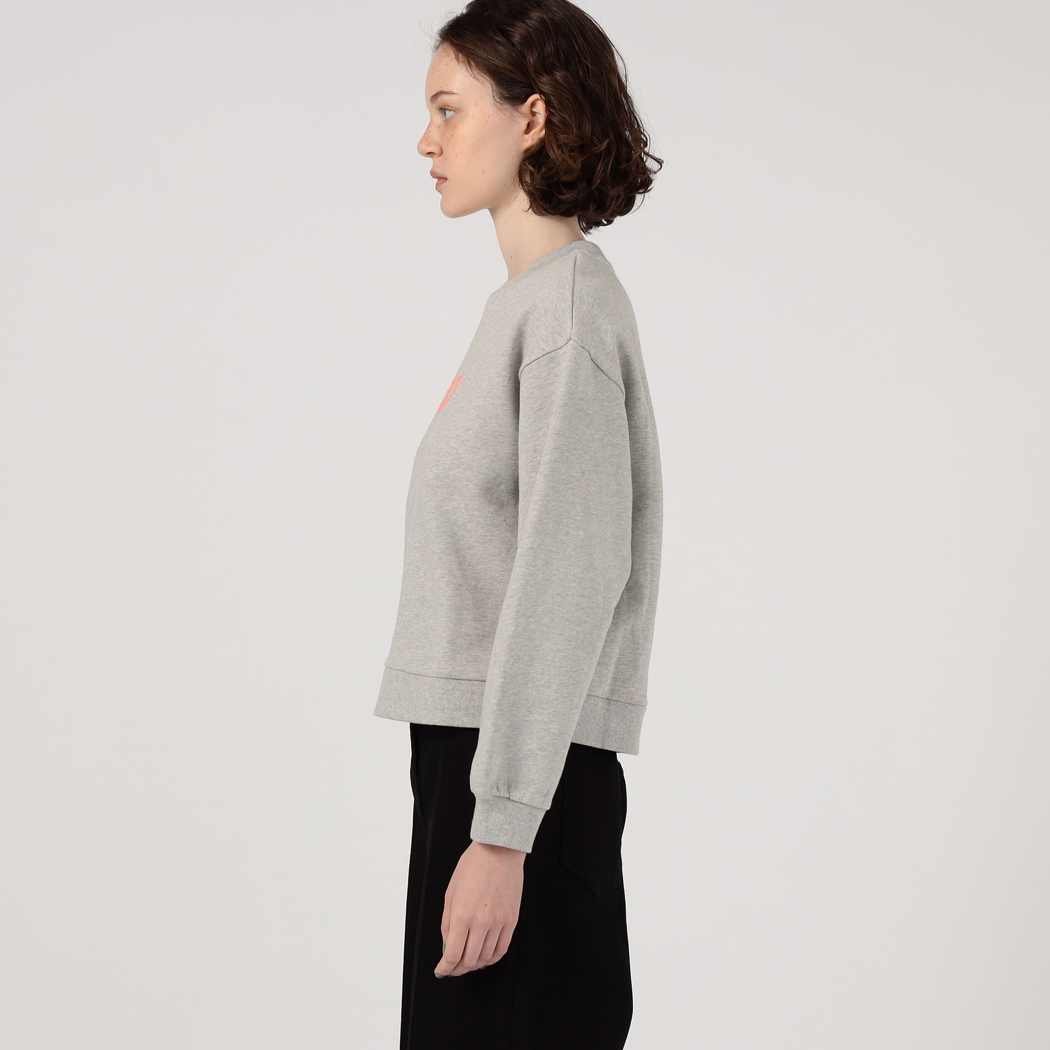 【TOMORROWLAND BUYING WEAR】ETRE CECIL CLASSIC スウェットシャツ ETRE CECIL CLASSIC スウェットシャツ｜トゥモローランド 公式通販